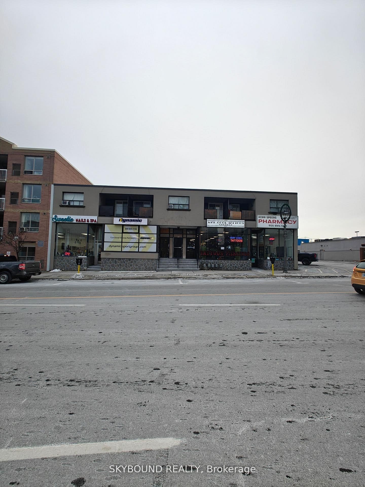 492 Kerr Street, Unit 9 - Image 1