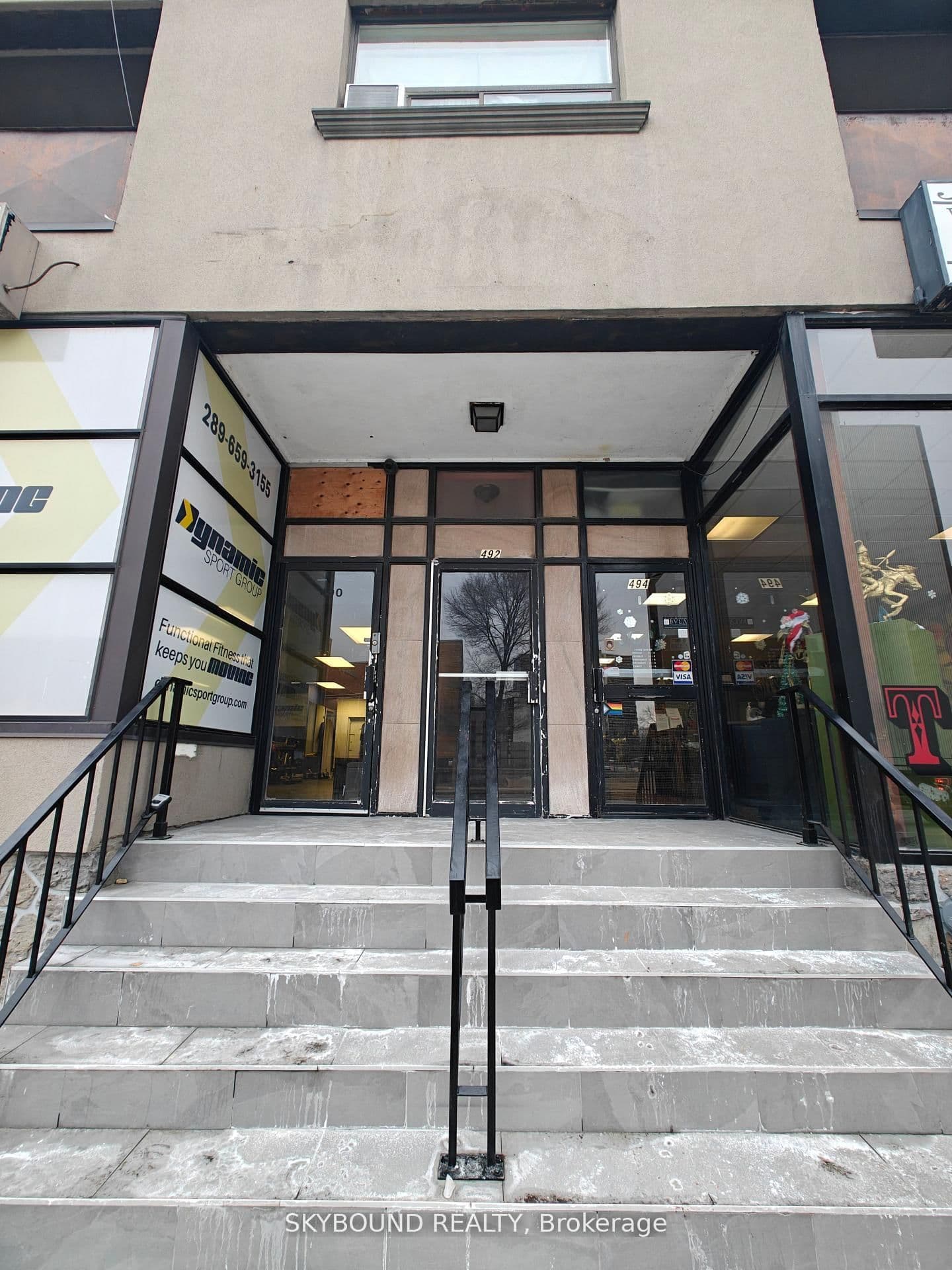 492 Kerr Street, Unit 9 thumbnail 3
