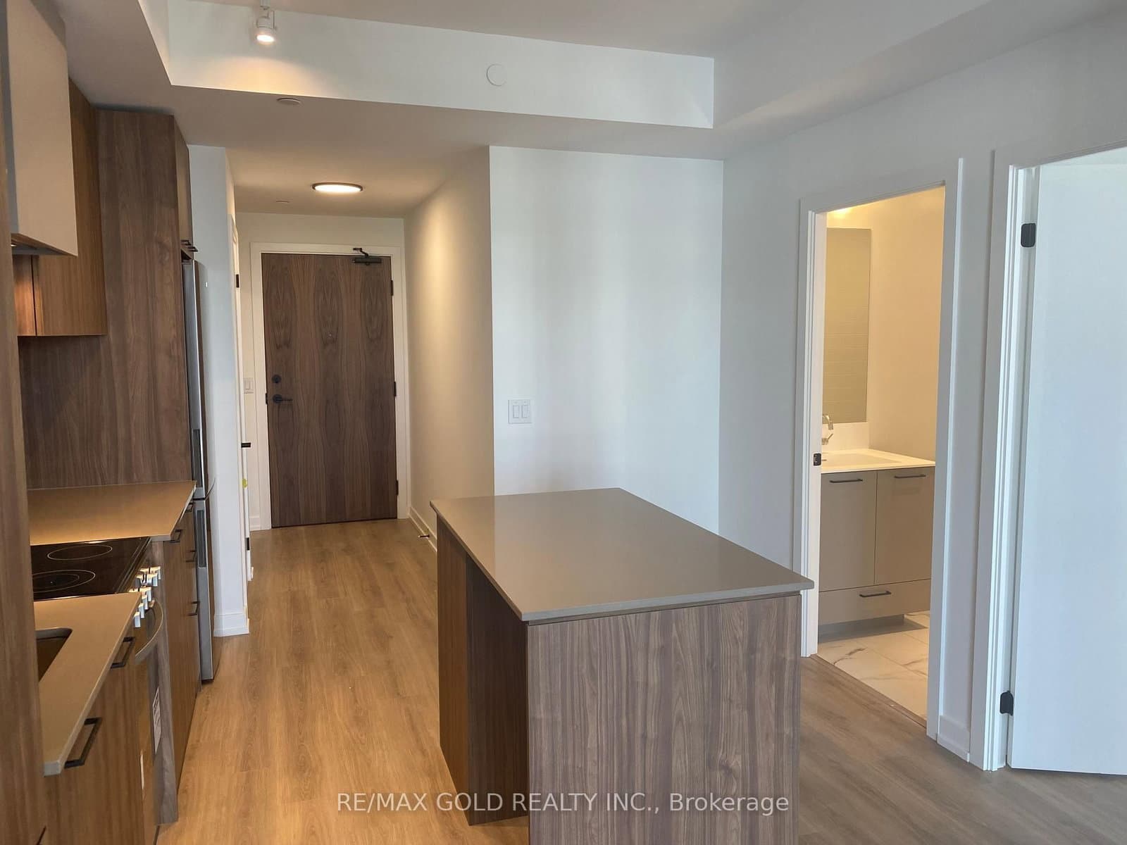 10 Lagerfeld Drive, Unit 301 thumbnail 21
