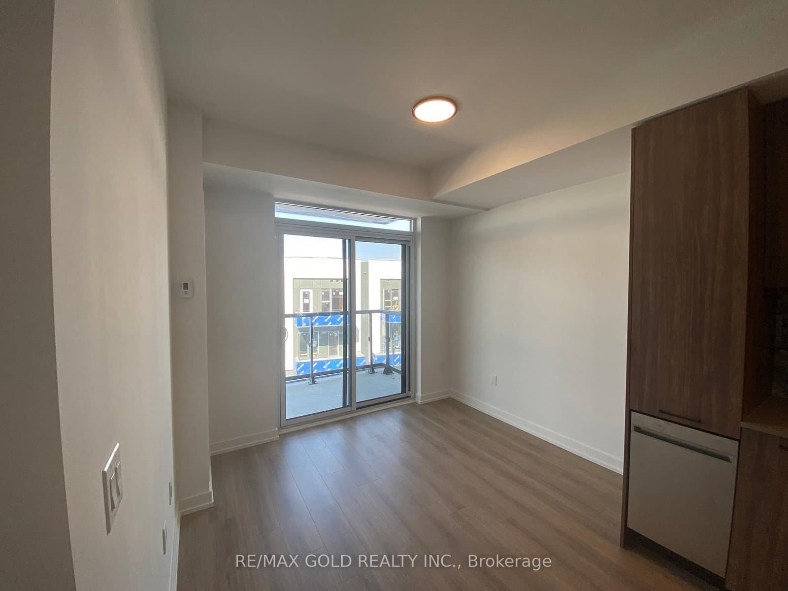 10 Lagerfeld Drive, Unit 301 thumbnail 29