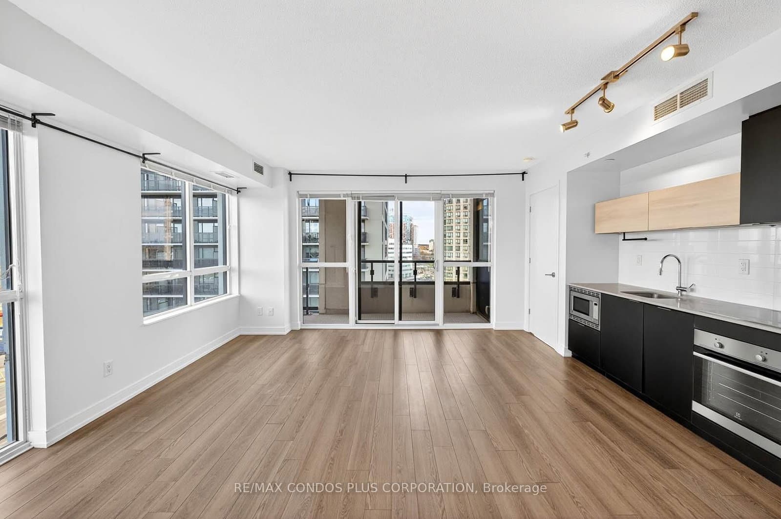 20 Thomas Riley Road, Unit 904 thumbnail 17