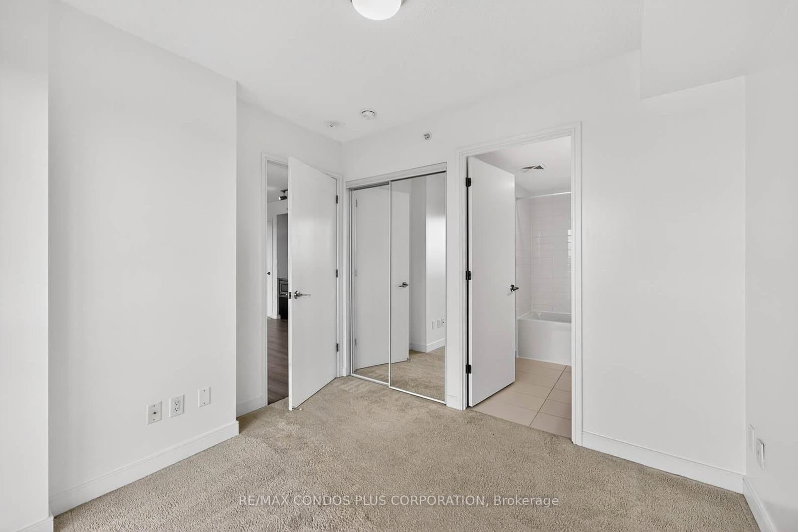 20 Thomas Riley Road, Unit 904 thumbnail 18