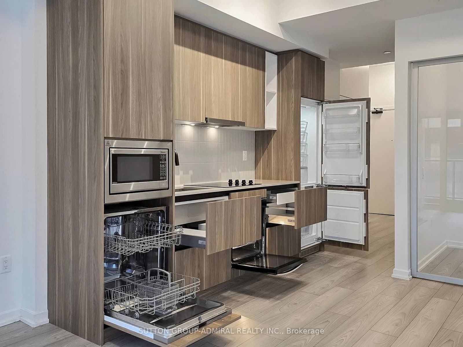 1285 DuPont Street, Unit 410 thumbnail 10