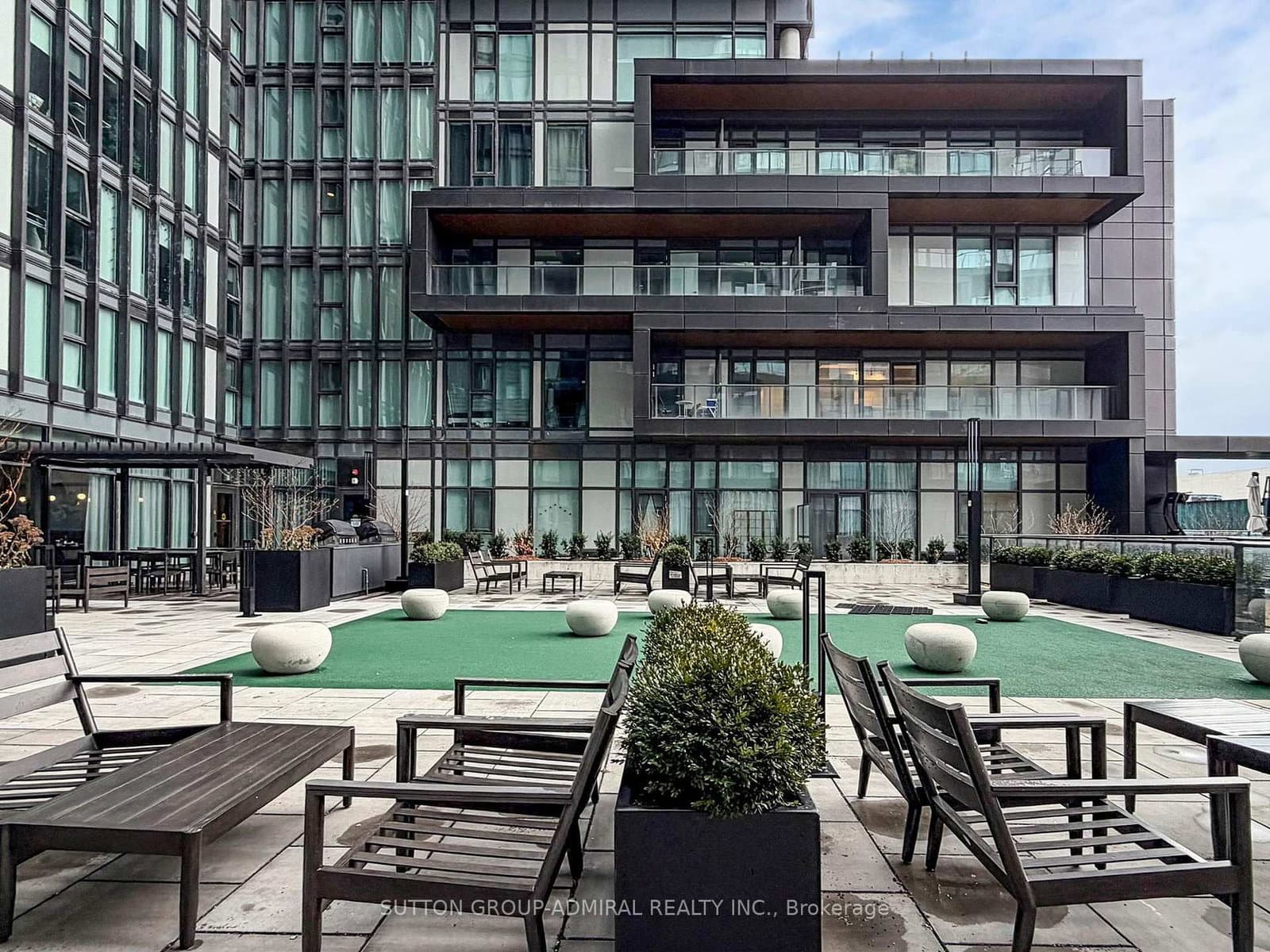 1285 DuPont Street, Unit 410 thumbnail 31