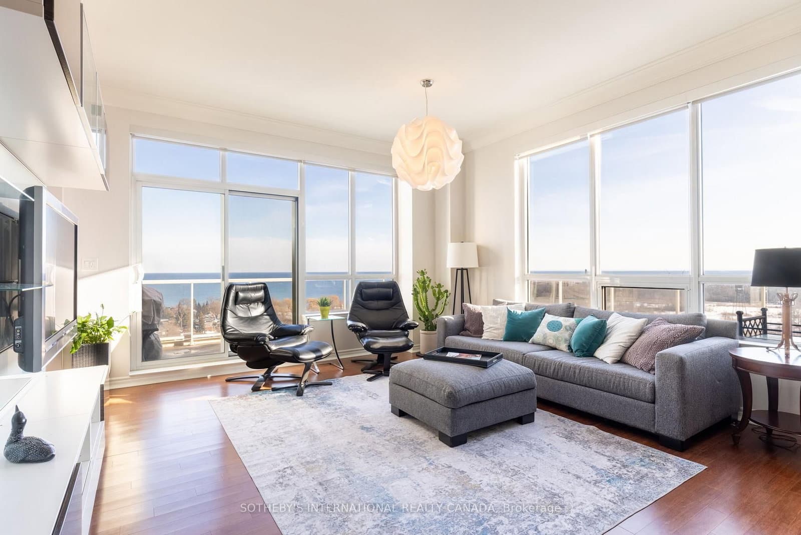 3865 Lake Shore Boulevard W, Unit 1602