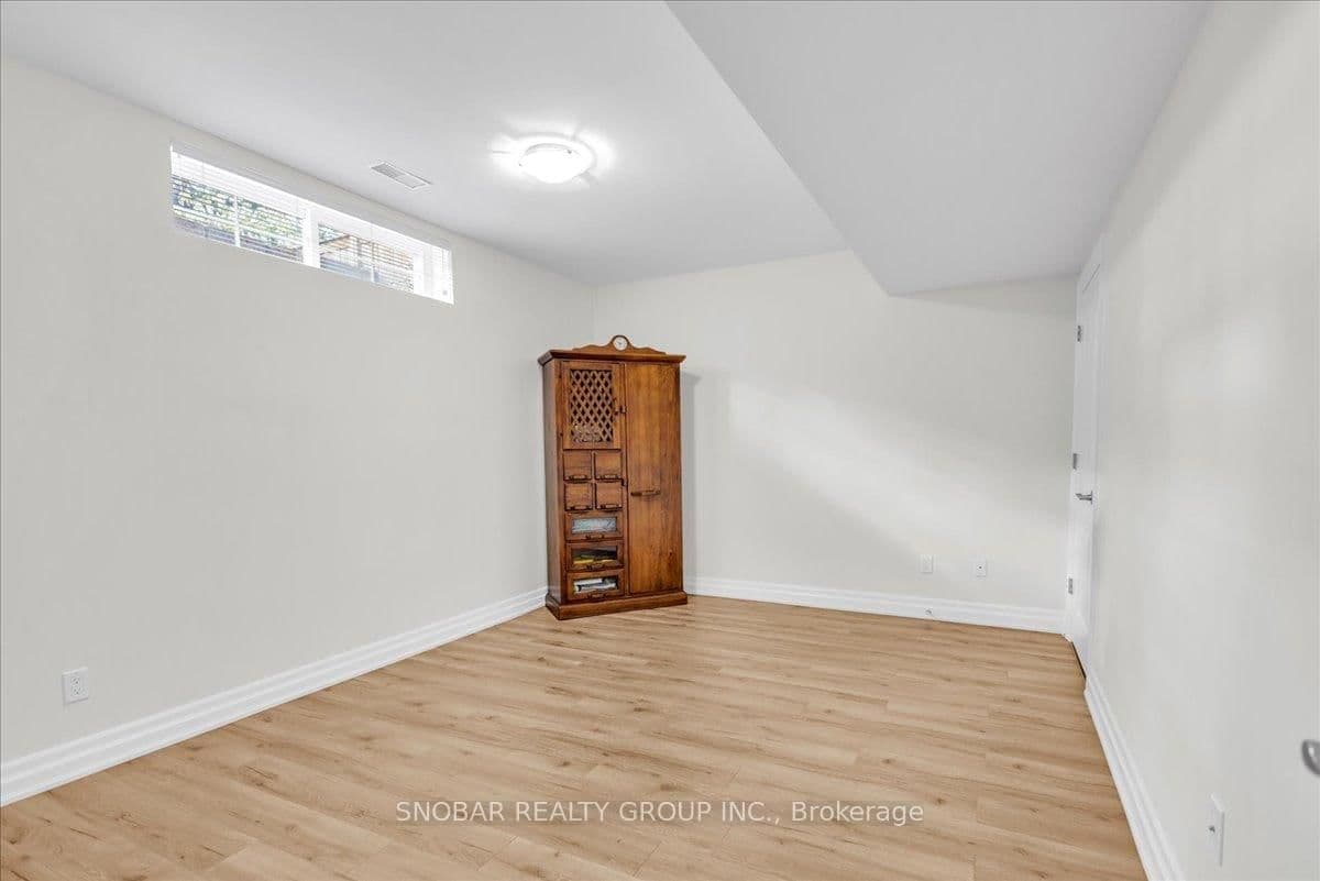 46 Poplar Avenue thumbnail 27