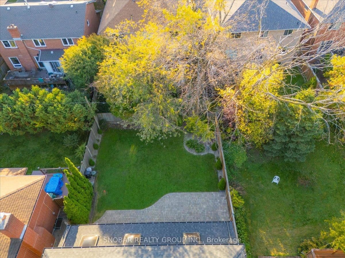 46 Poplar Avenue thumbnail 37