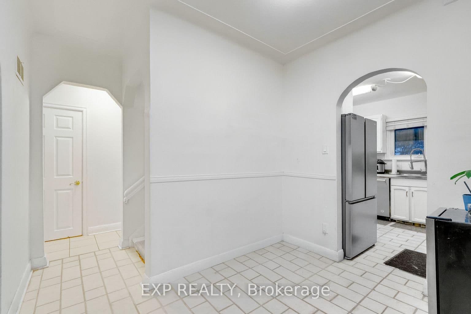 1331 St. James Avenue thumbnail 14