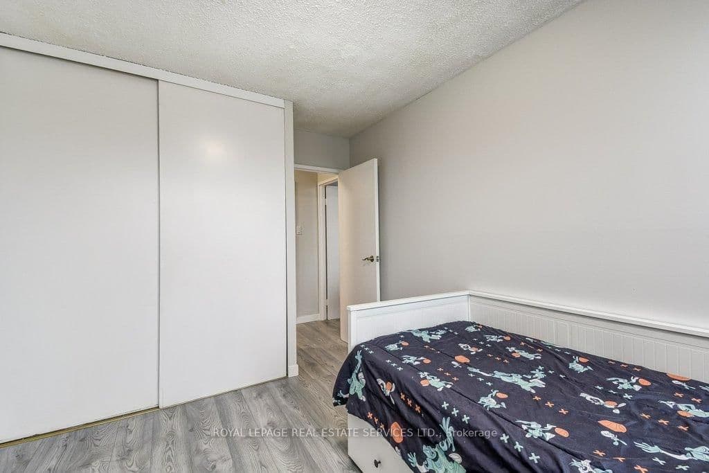 212 Kerr Street, Unit 601 thumbnail 31