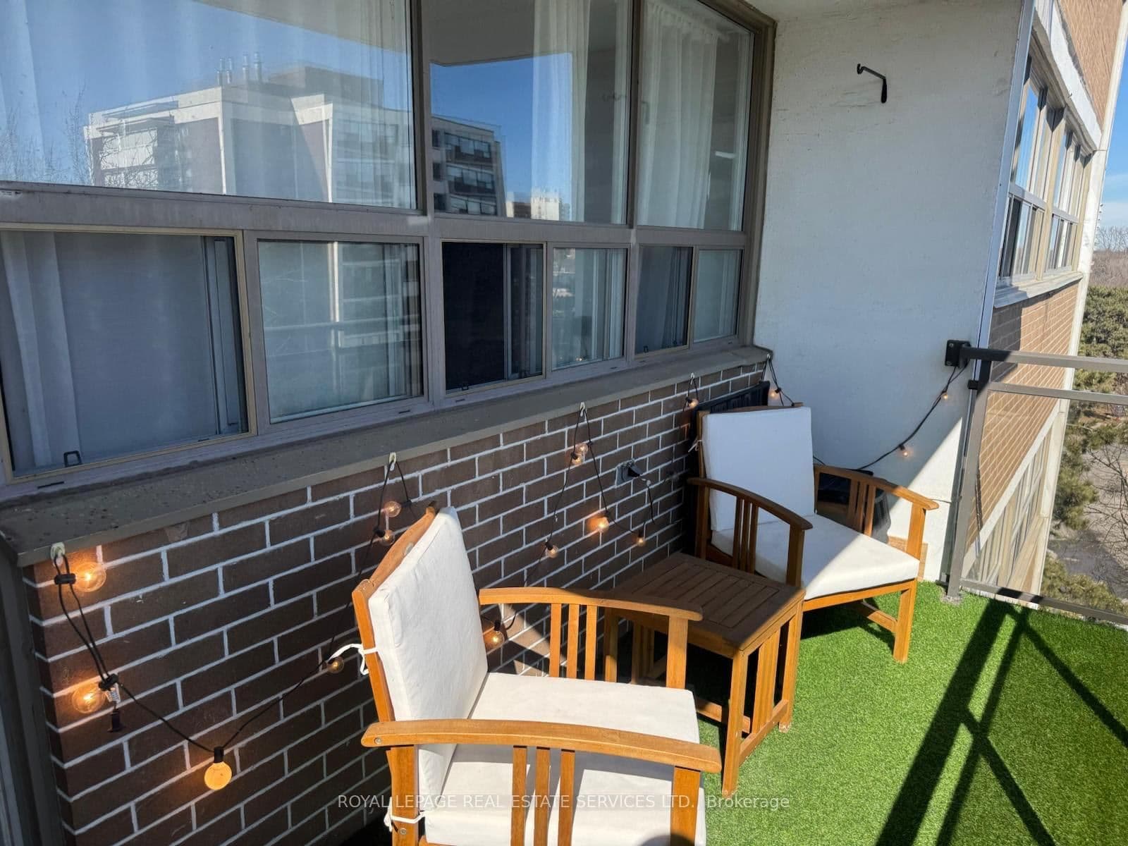 212 Kerr Street, Unit 601 thumbnail 34