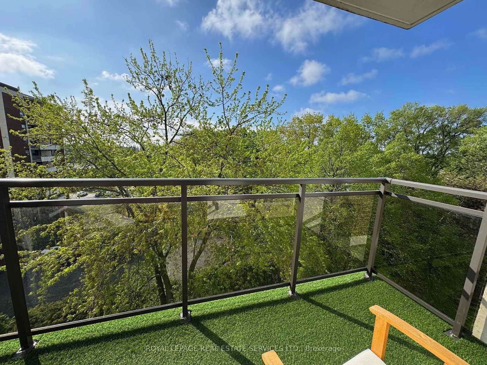 212 Kerr Street, Unit 601 thumbnail 44