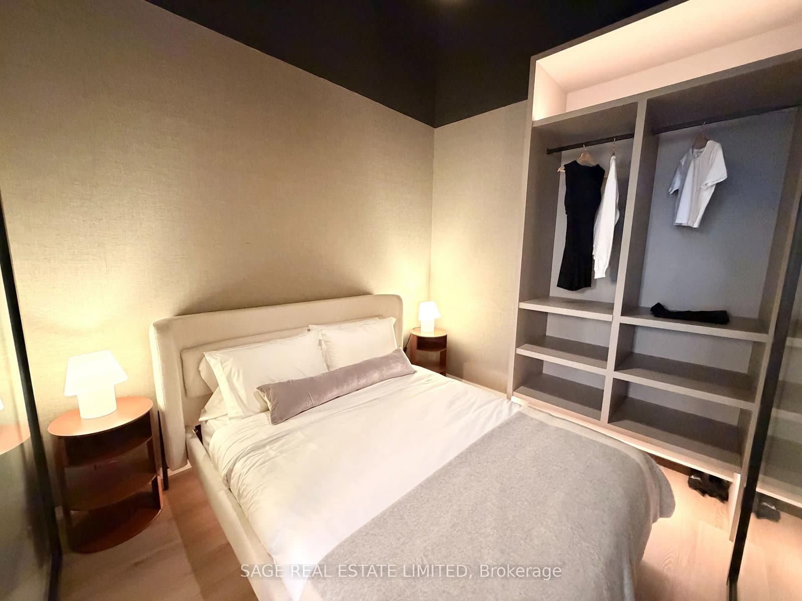8 Temple Avenue, Unit 112 thumbnail 12