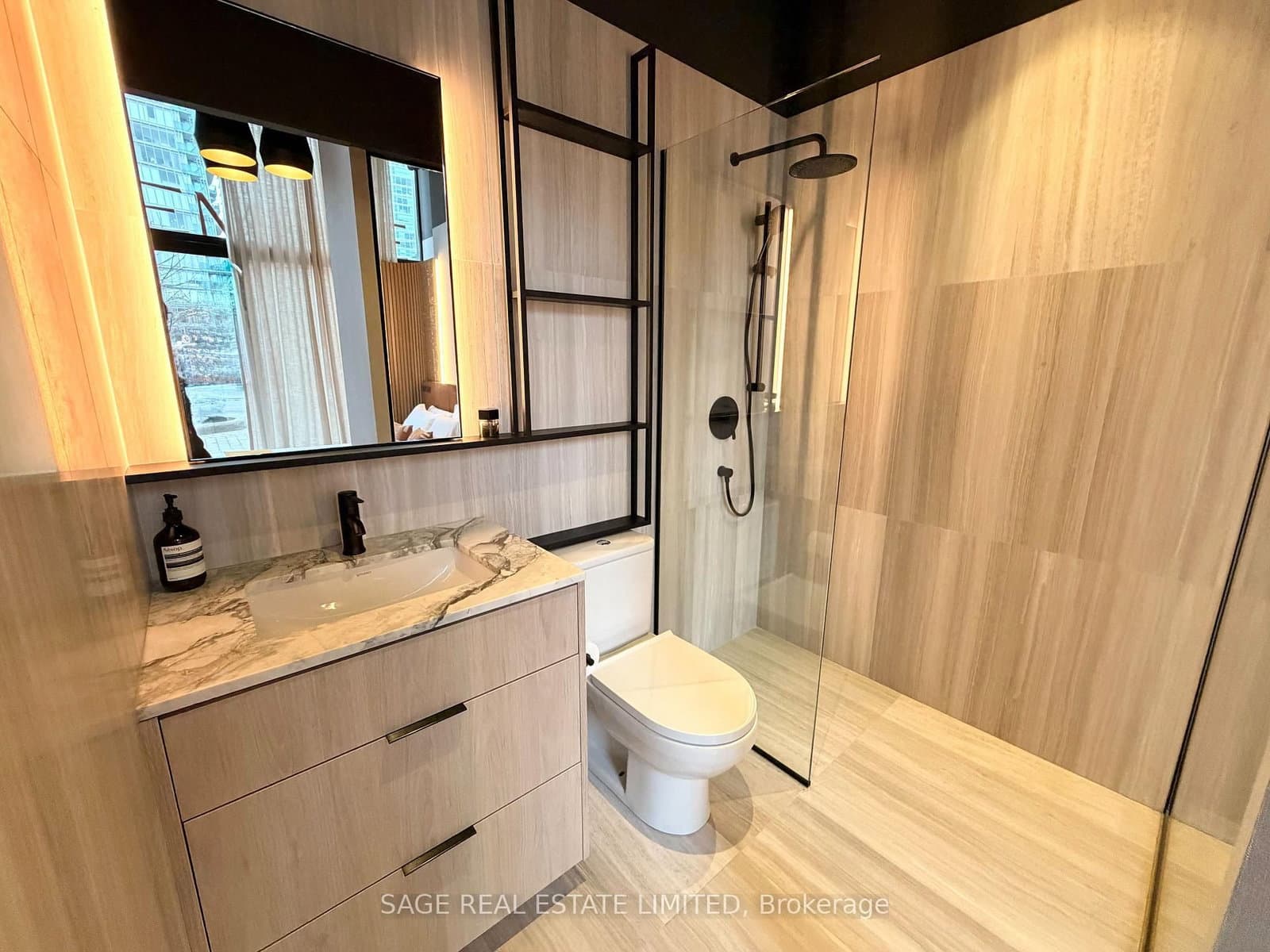 8 Temple Avenue, Unit 112 thumbnail 17