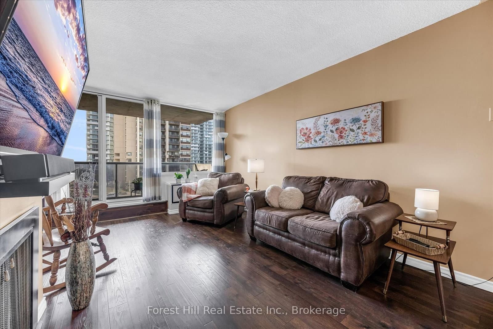 20 Speers Road, Unit 502 thumbnail 4
