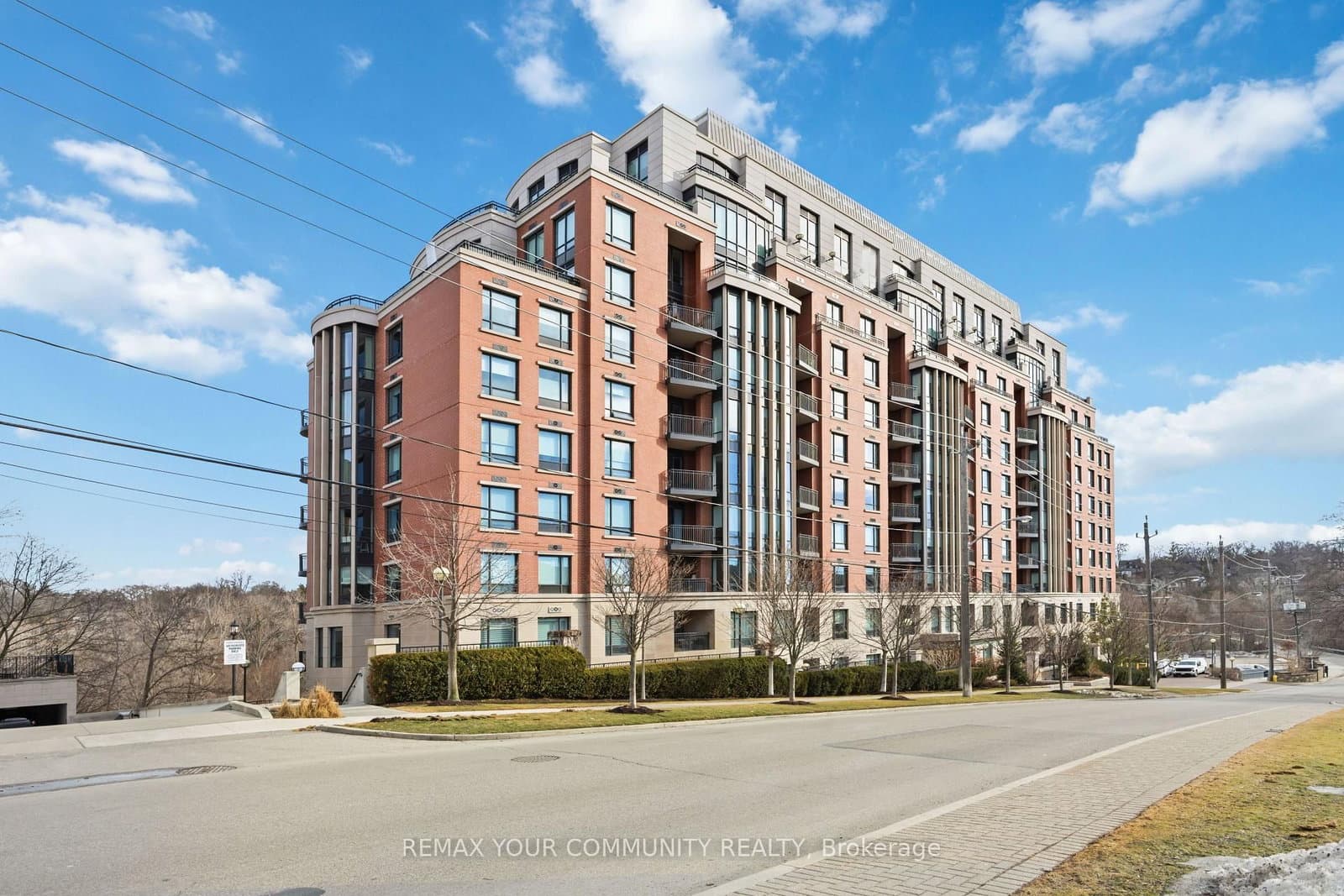 #601 - 30 Old Mill Road