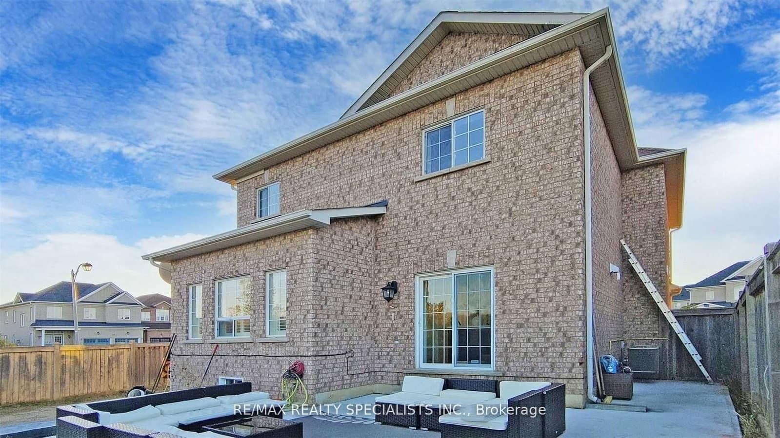 92 Kettlewell Crescent thumbnail 37