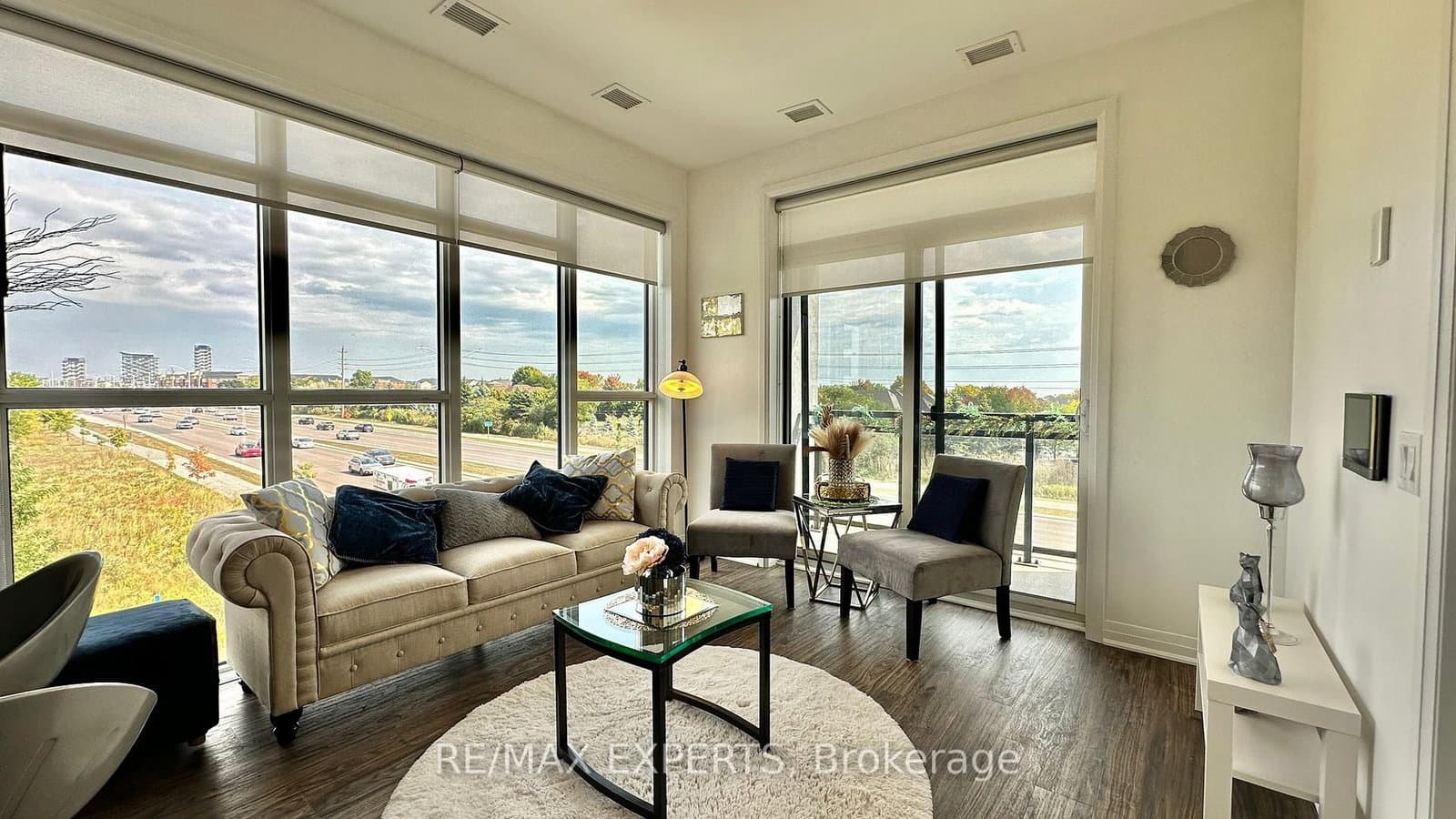 95 W Dundas Street W, Unit 206 thumbnail 20