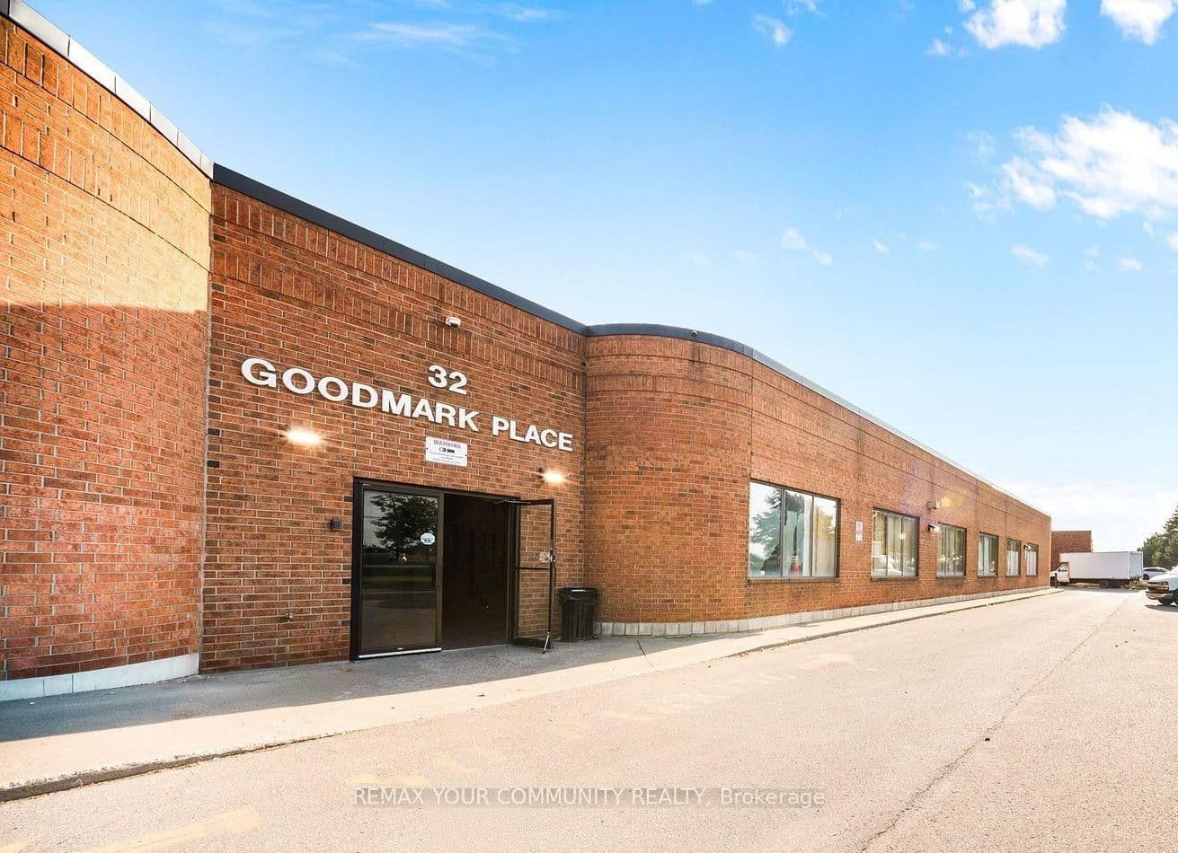 32 Goodmark Place, Unit 3 - Image 1