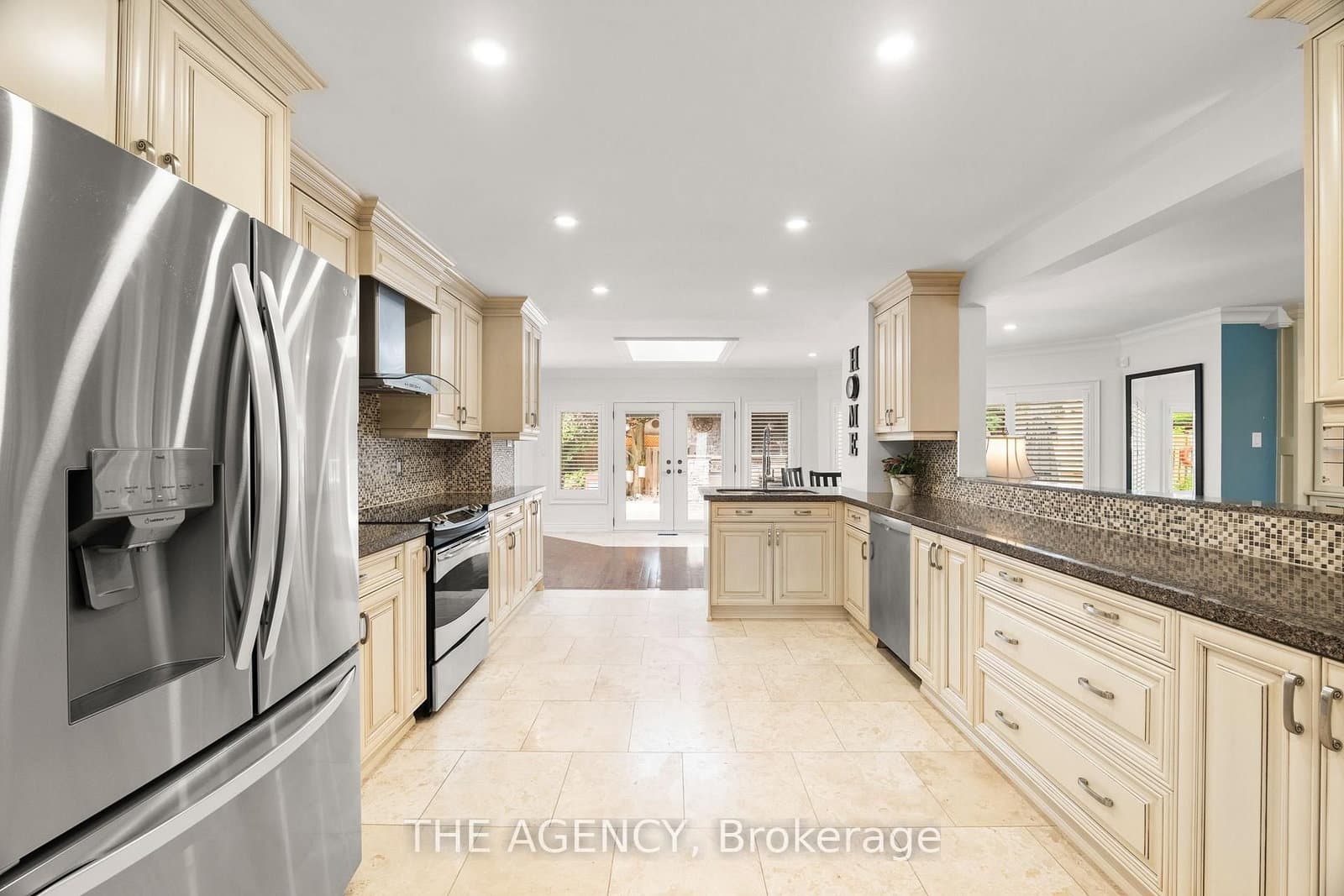 7 Stonegate Drive thumbnail 12