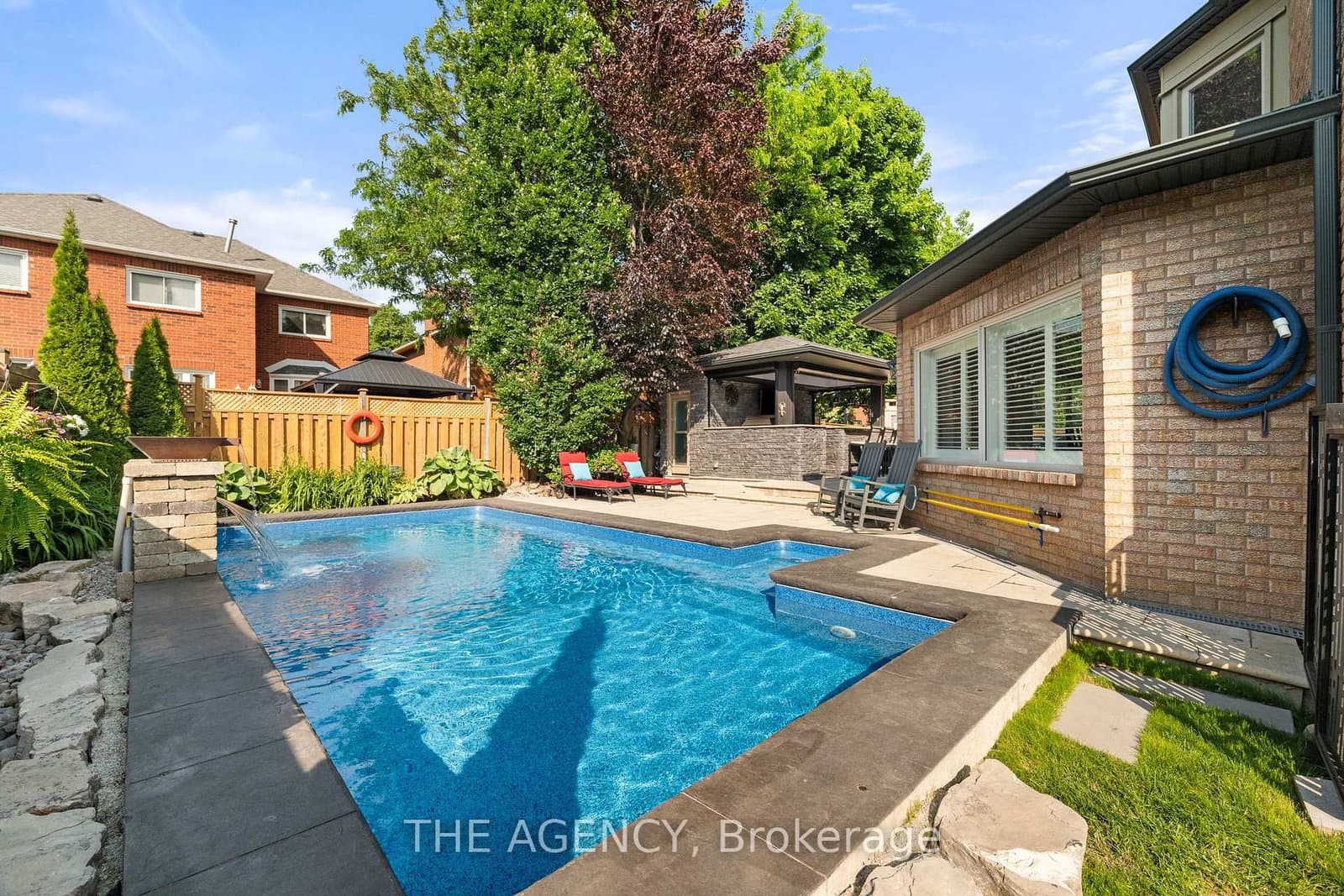 7 Stonegate Drive thumbnail 41