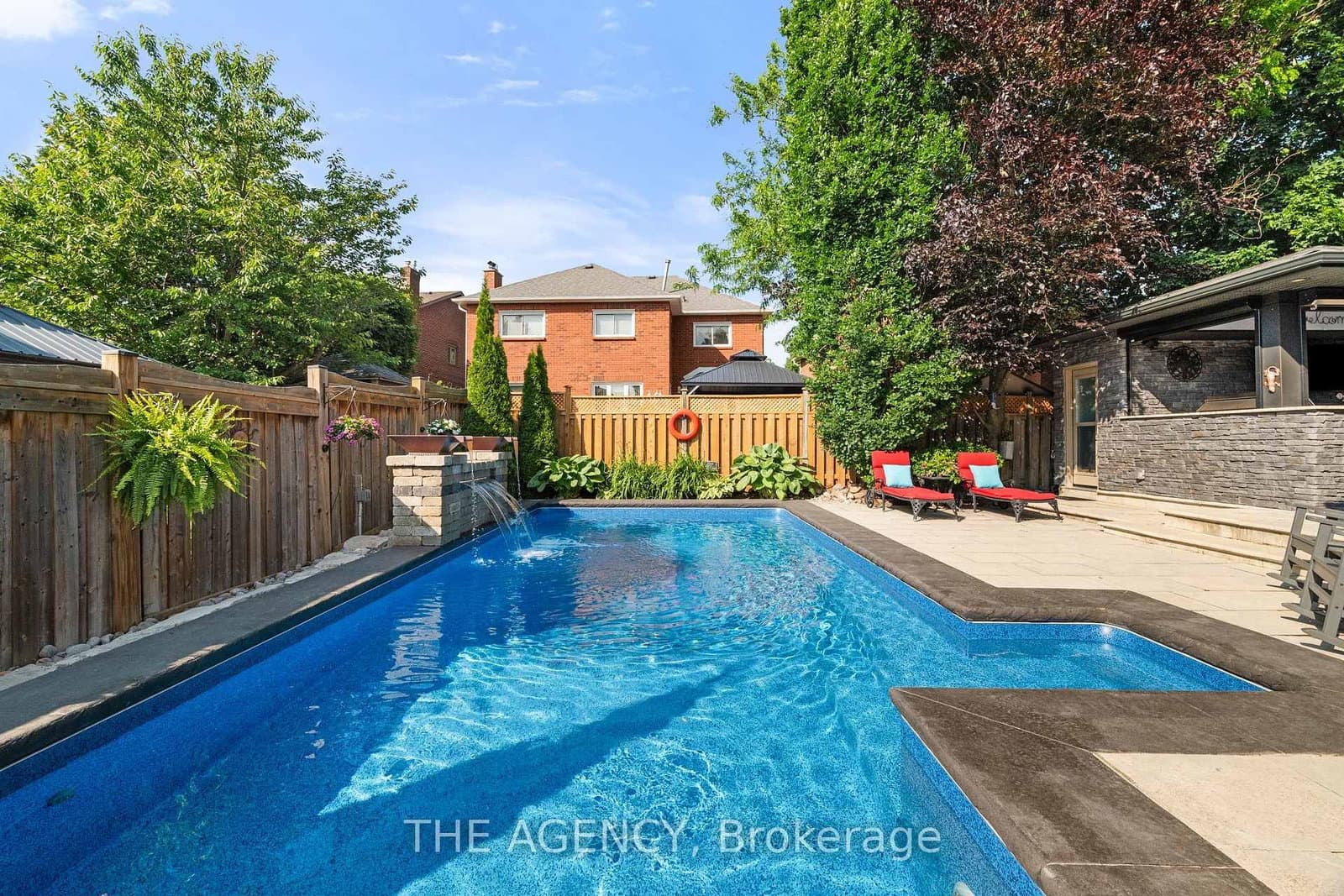 7 Stonegate Drive thumbnail 42