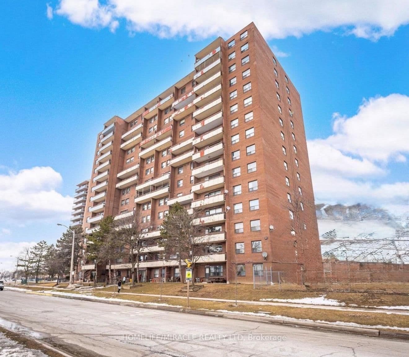 #1509 - 45 Silverstone Drive