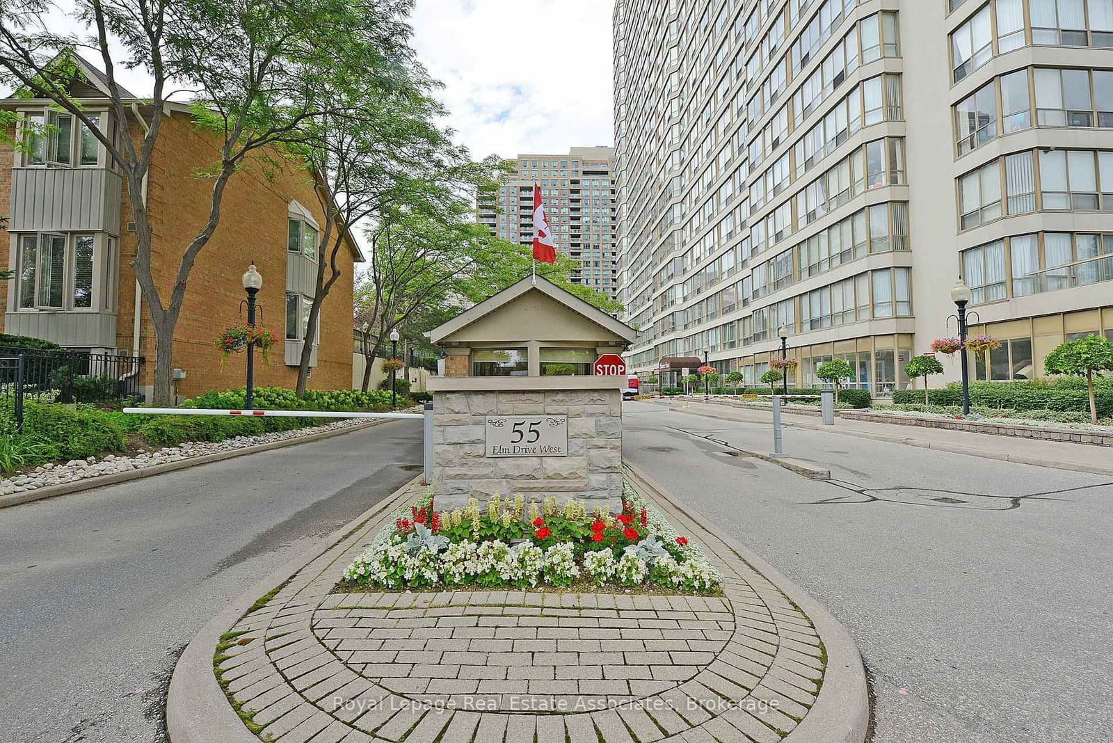 #501 - 55 Elm Drive W