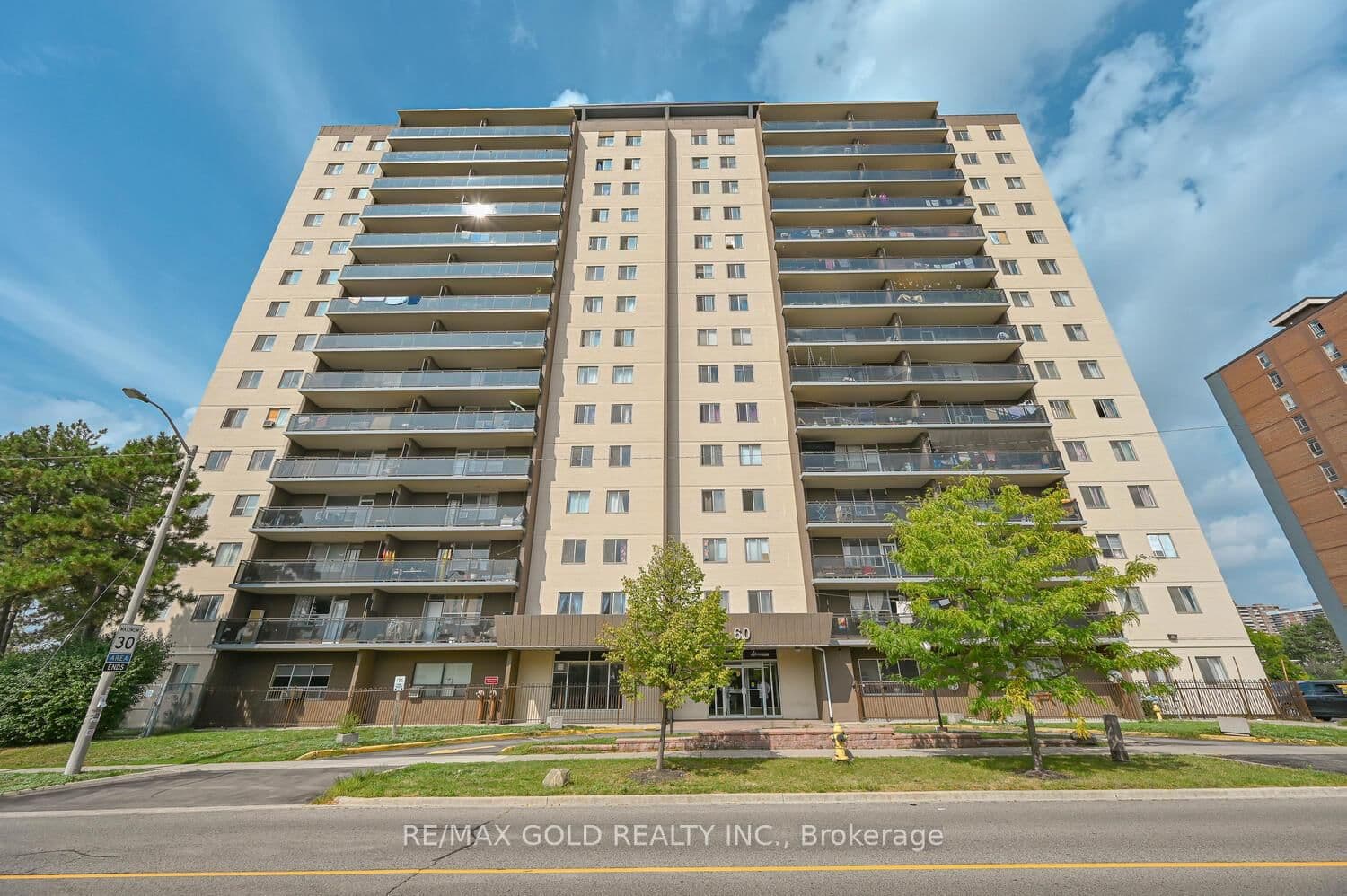 #207 - 60 Stevenson Road N
