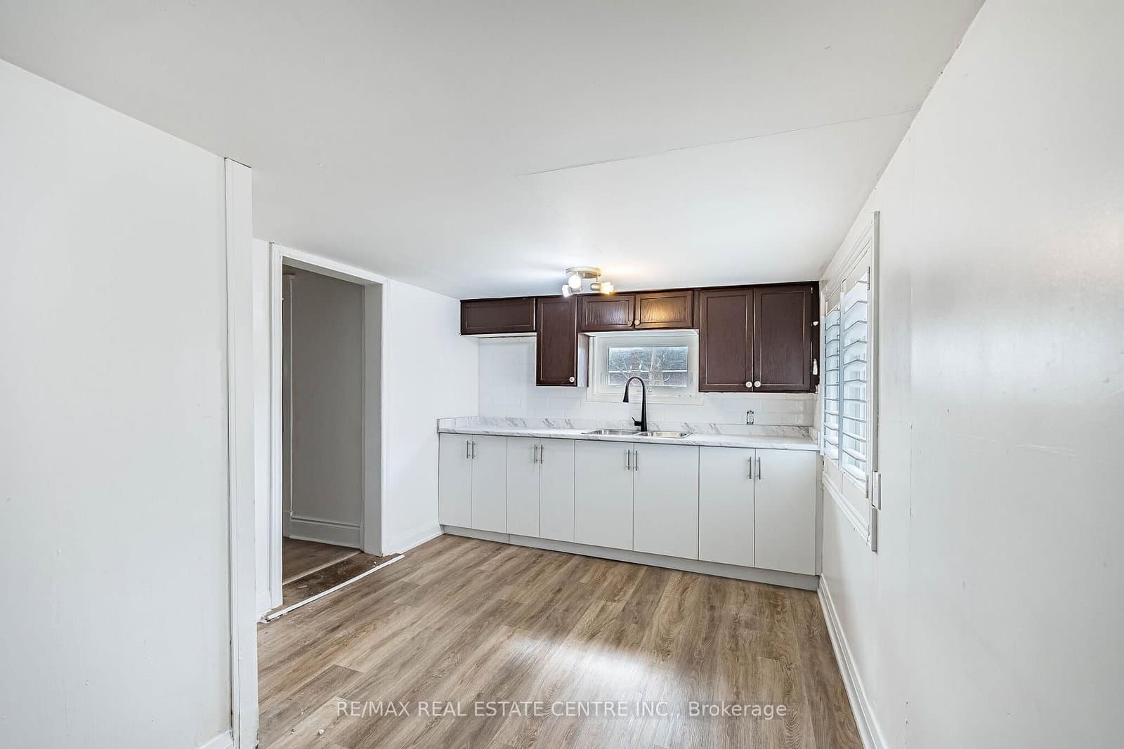 18 Hillcrest Avenue thumbnail 11