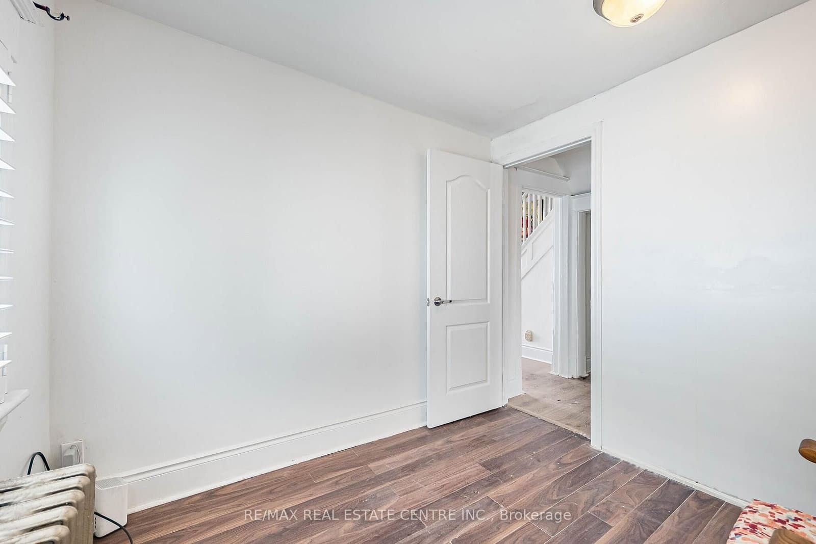 18 Hillcrest Avenue thumbnail 18