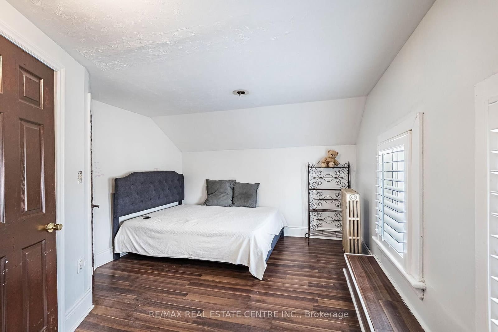 18 Hillcrest Avenue thumbnail 25