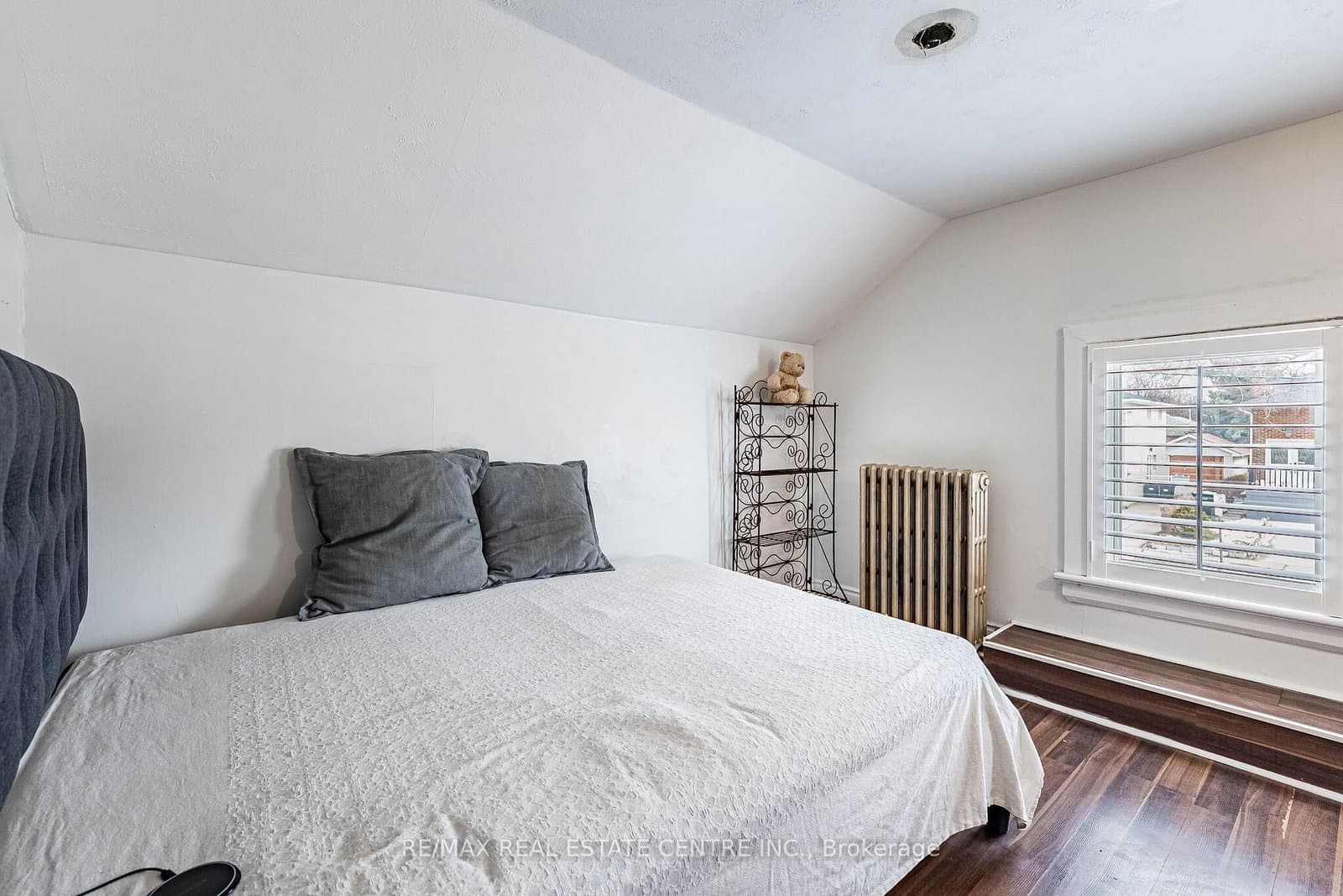 18 Hillcrest Avenue thumbnail 26
