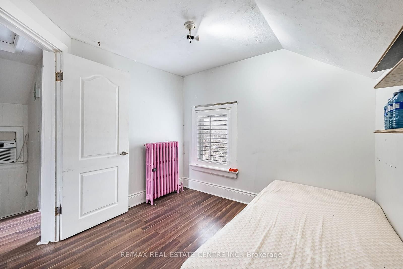 18 Hillcrest Avenue thumbnail 28