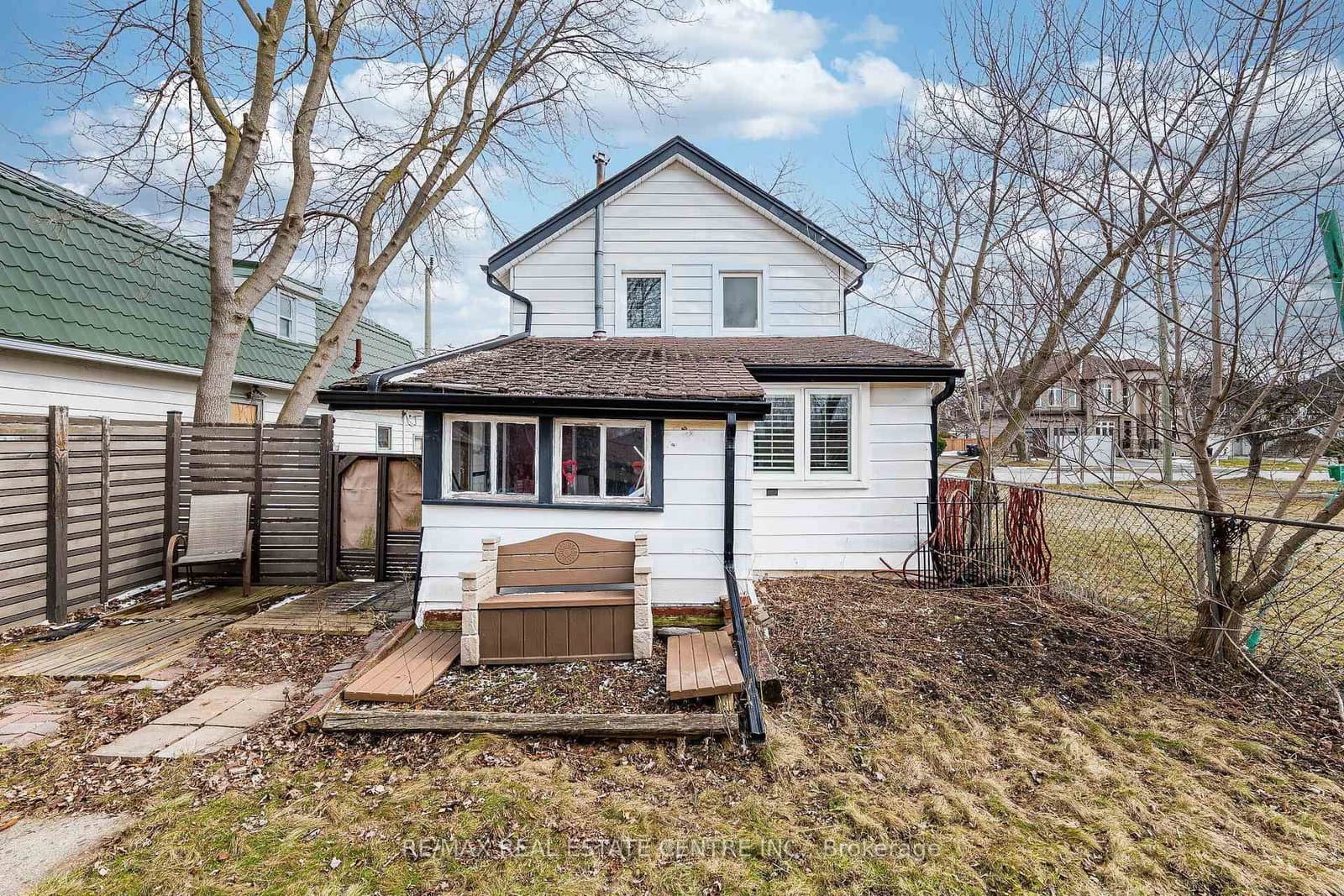 18 Hillcrest Avenue thumbnail 35