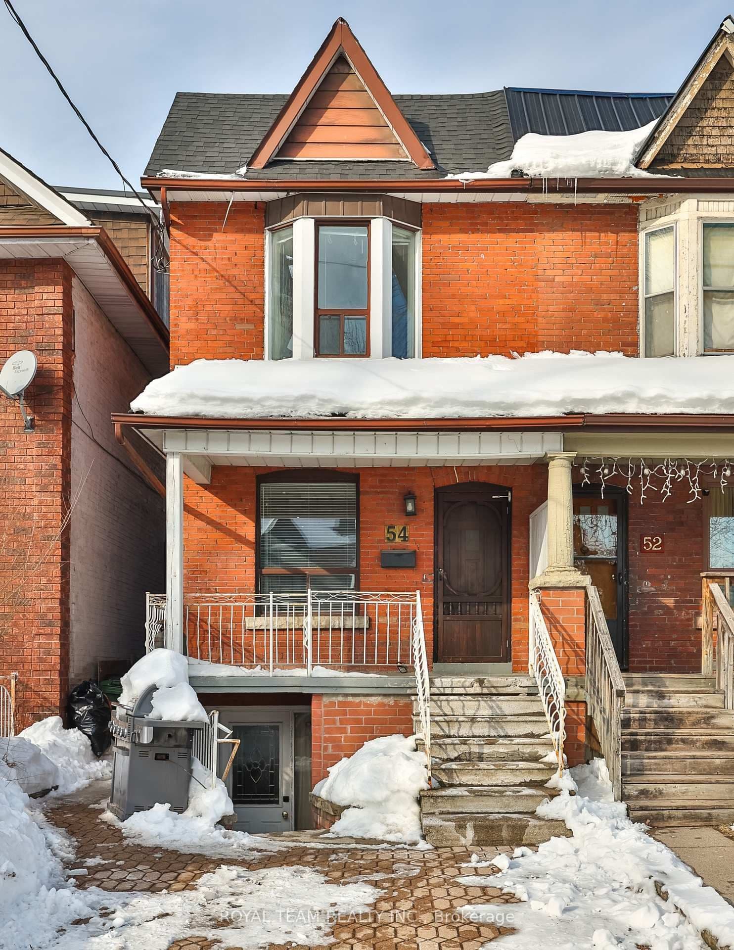 54 Maher Avenue thumbnail 2