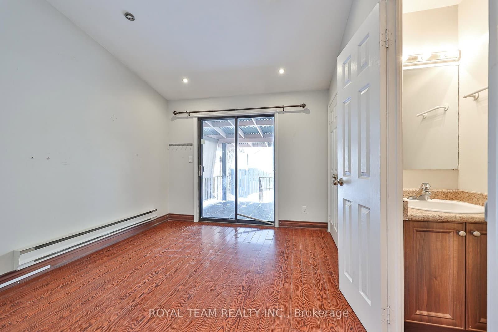 54 Maher Avenue thumbnail 26