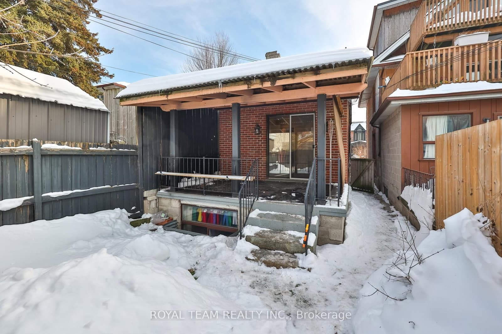 54 Maher Avenue thumbnail 32