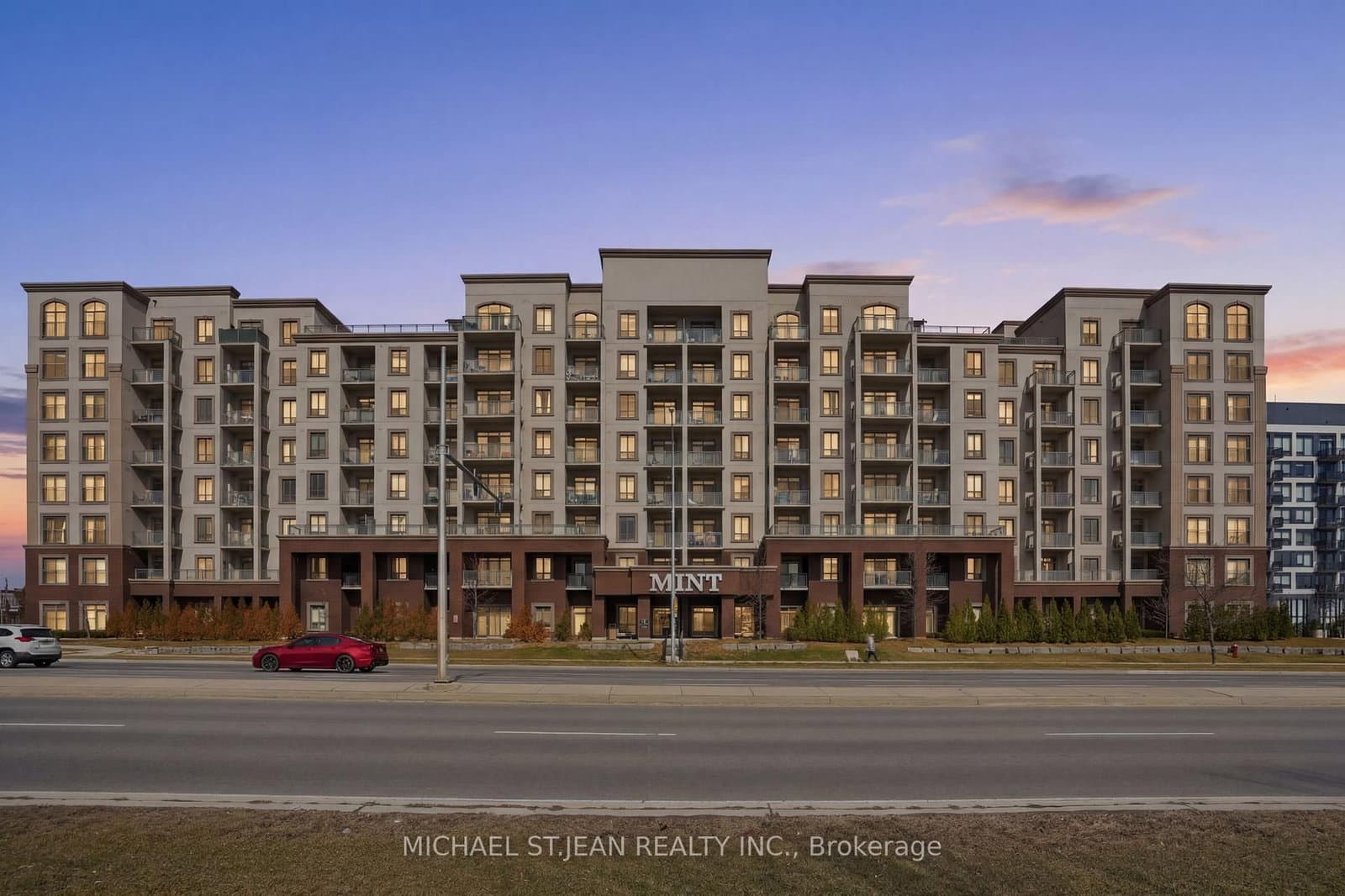 #720 - 2490 Old Bronte Road