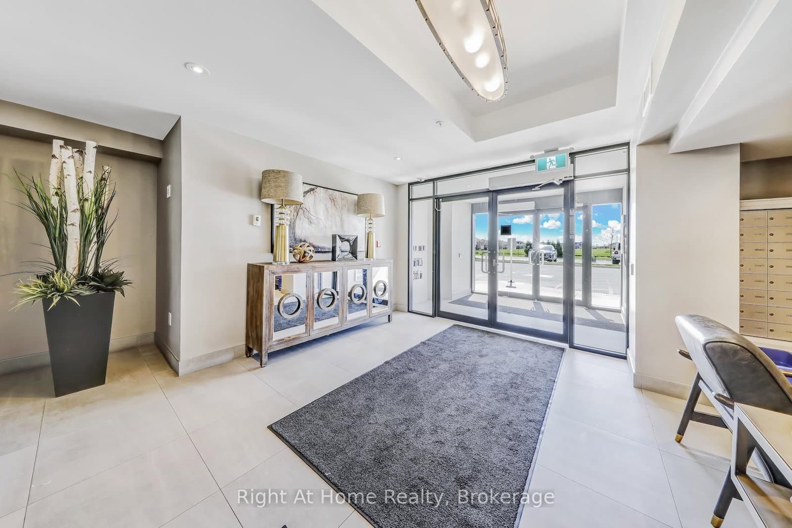 610 Farmstead Drive, Unit 307 thumbnail 36