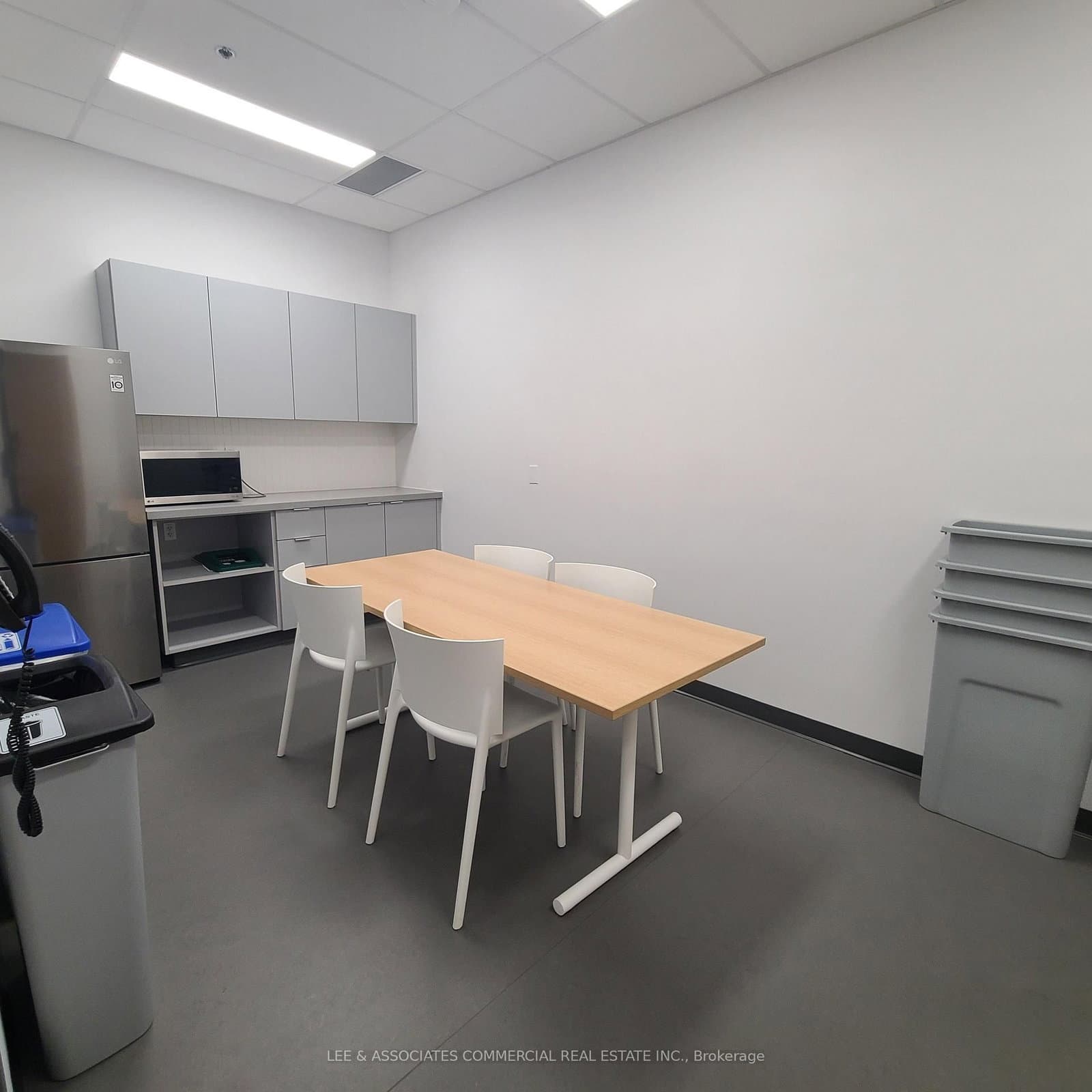 775 Main Street E, Unit 1A thumbnail 16