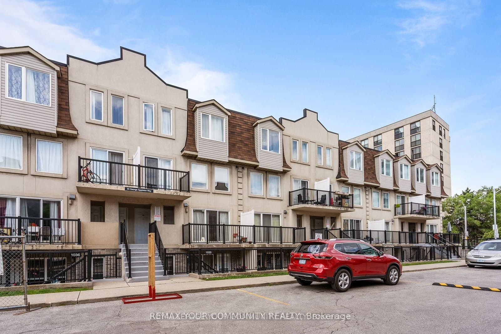 55 George Appleton Way, Unit 1035 - Image 1