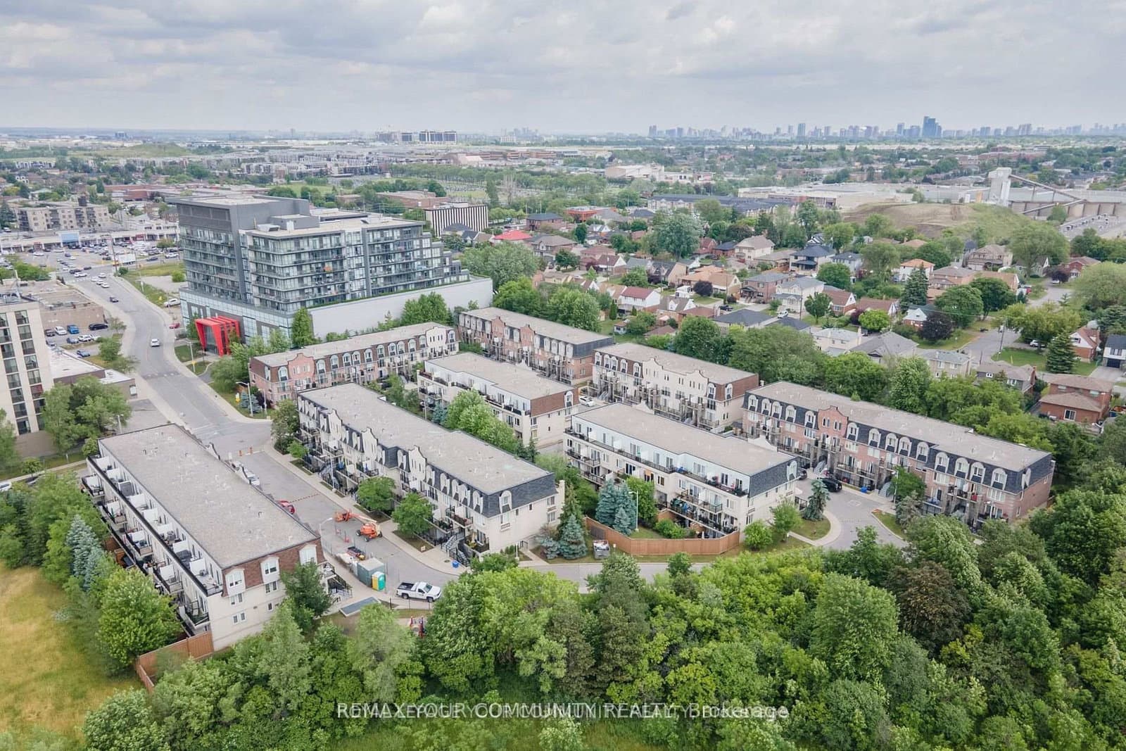 55 George Appleton Way, Unit 1035 thumbnail 34