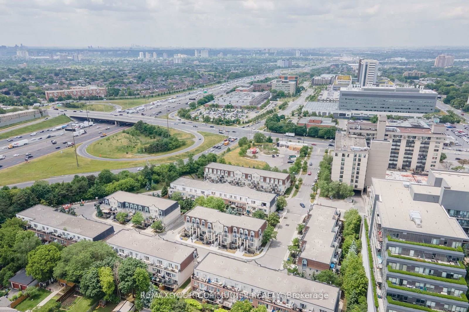 55 George Appleton Way, Unit 1035 thumbnail 40