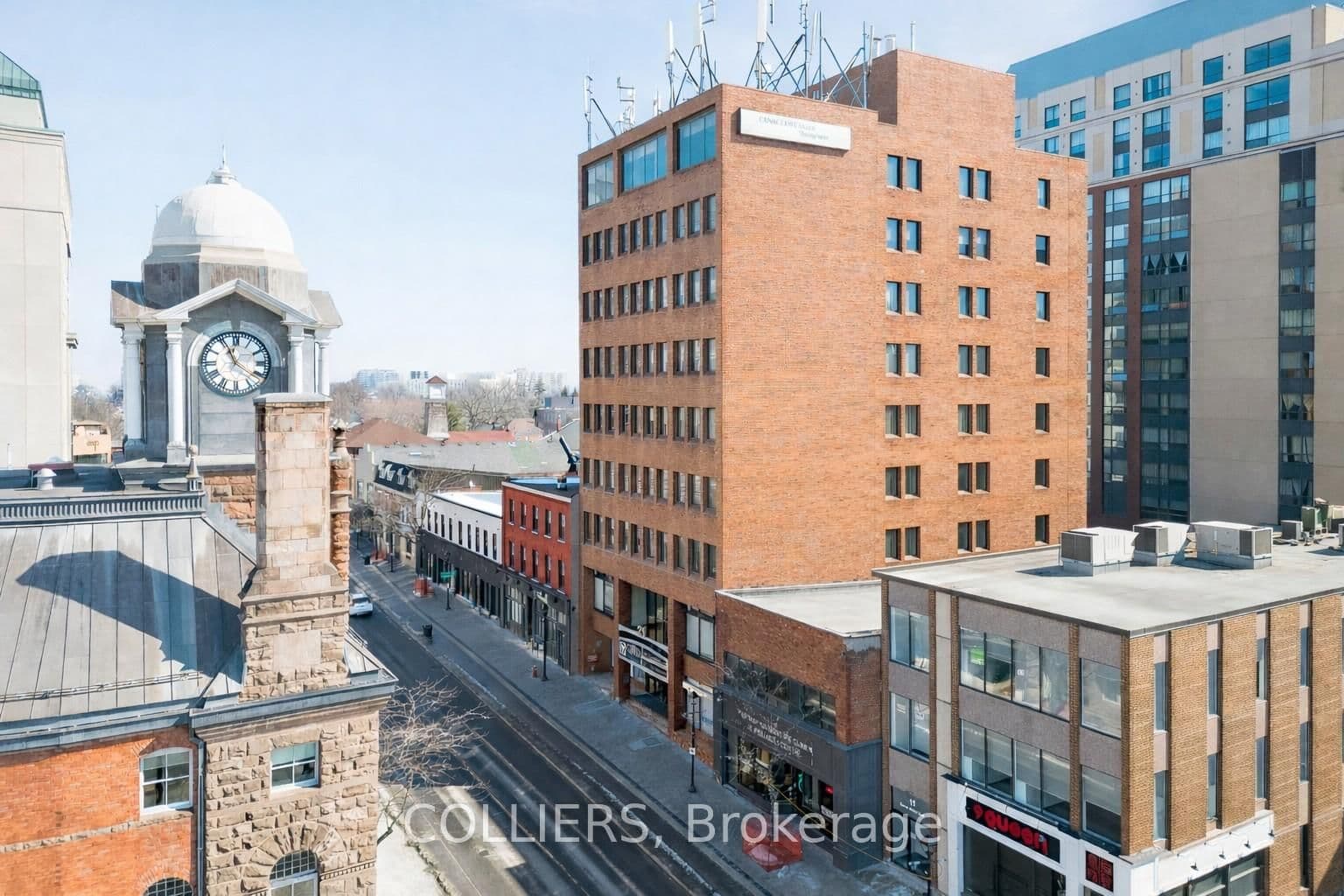 21 Queen Street E - Image 1