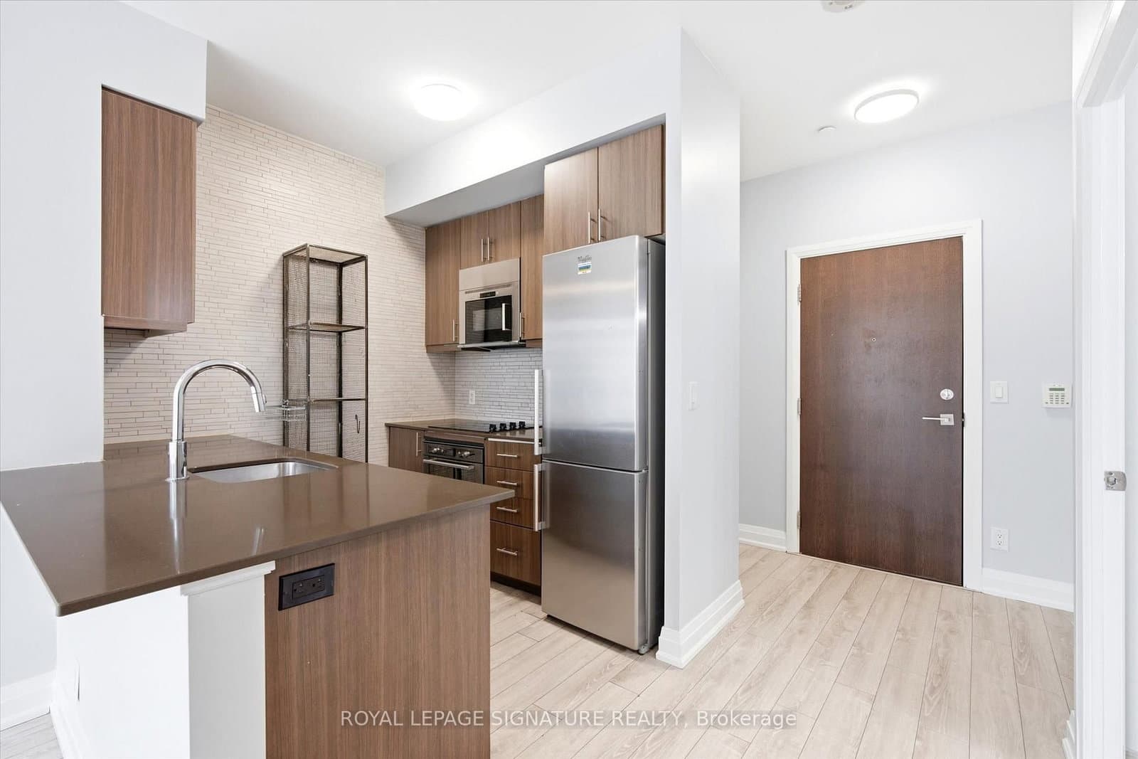 6 Eva Road, Unit GL5 thumbnail 2