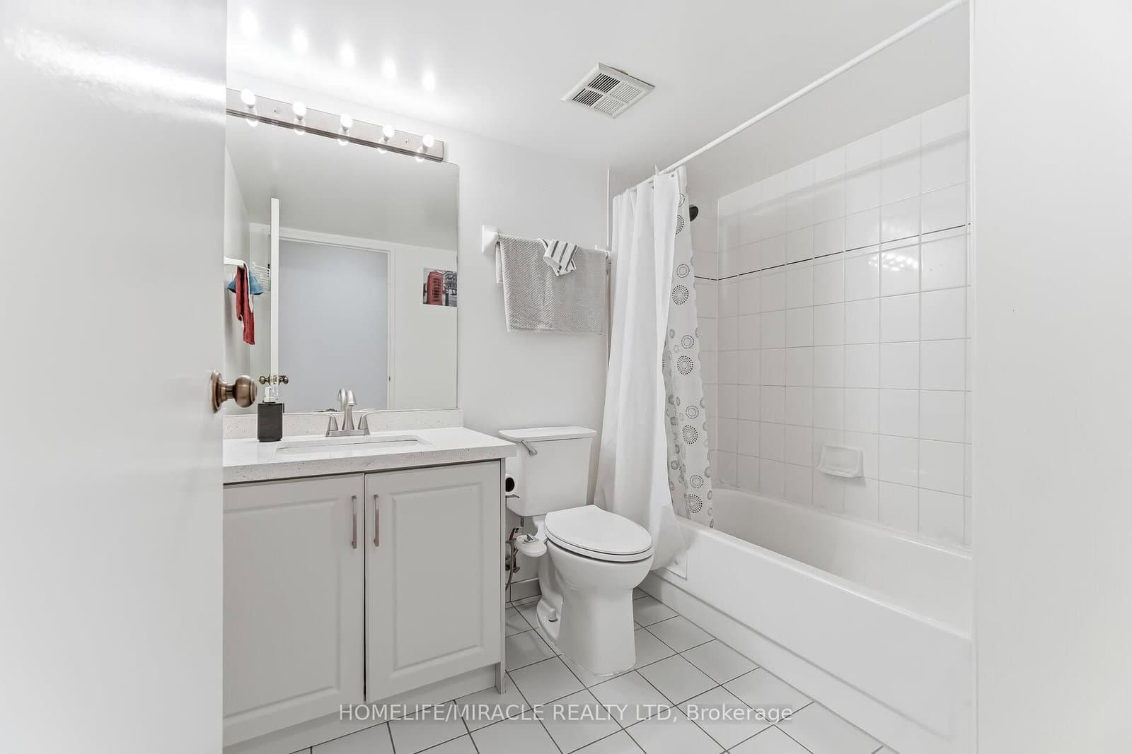 1 Rowntree Road, Unit 502 thumbnail 33