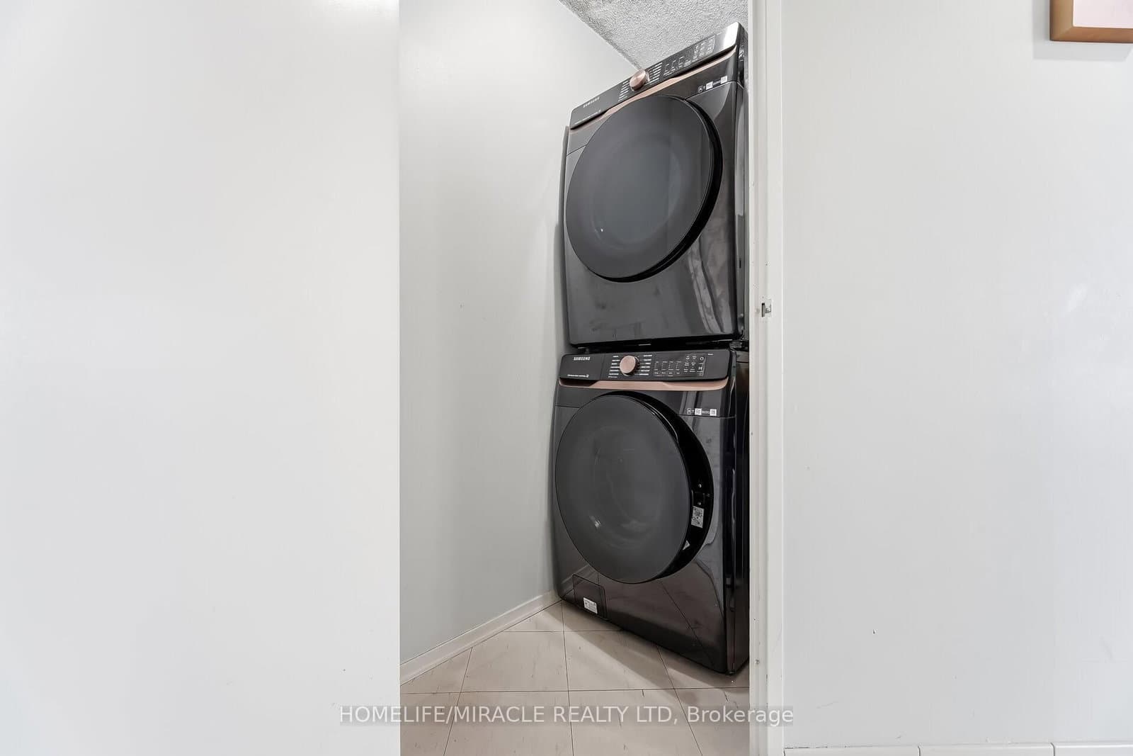 1 Rowntree Road, Unit 502 thumbnail 34