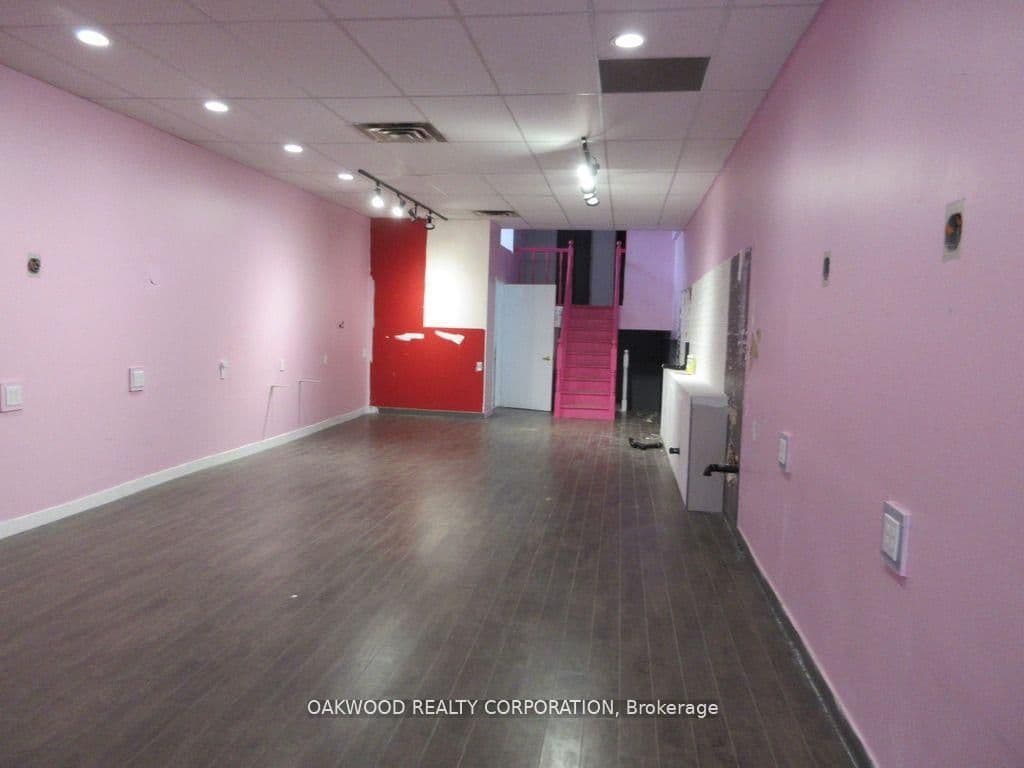 47 QUEEN Street E, Unit A thumbnail 4