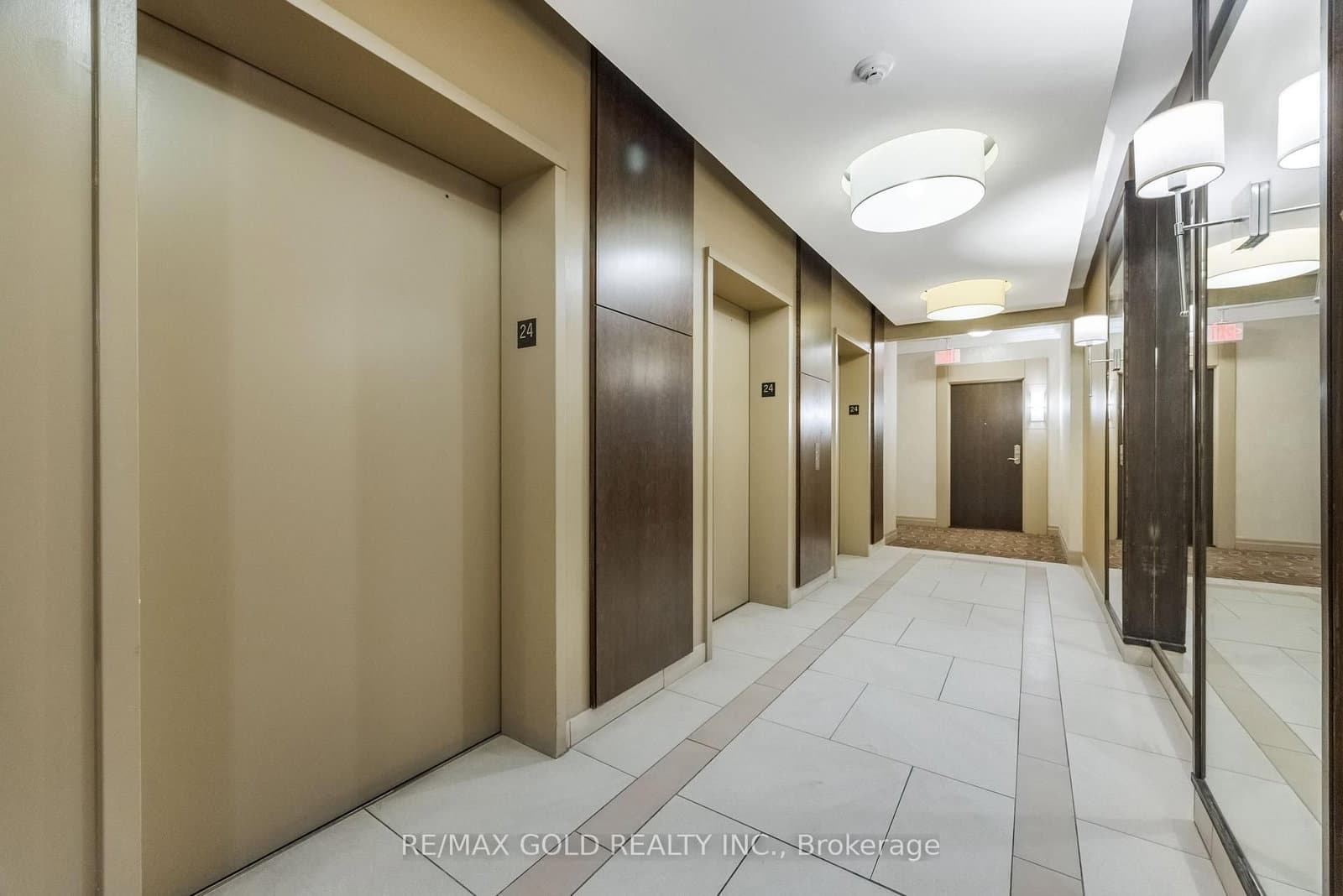 100 John Street, Unit 2407 thumbnail 5