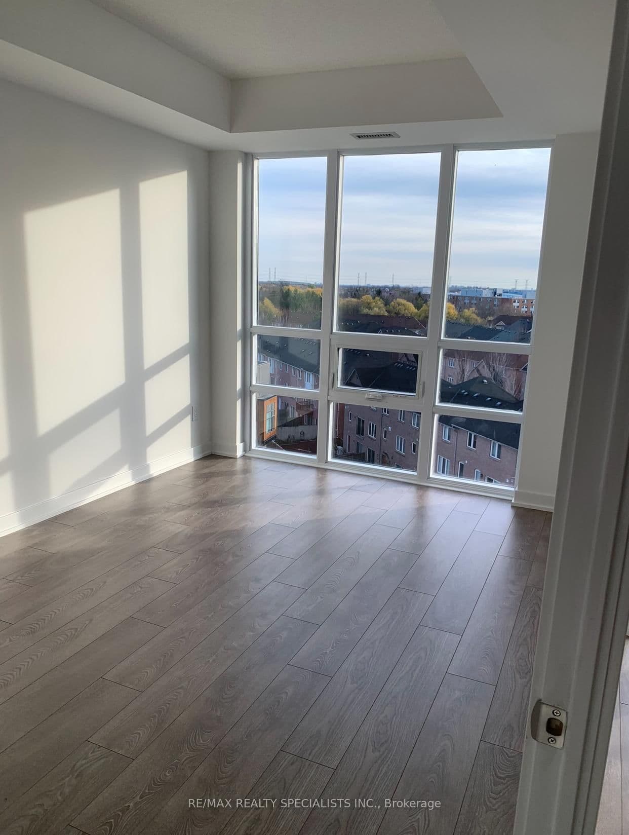 225 Malta Avenue, Unit 612 thumbnail 2